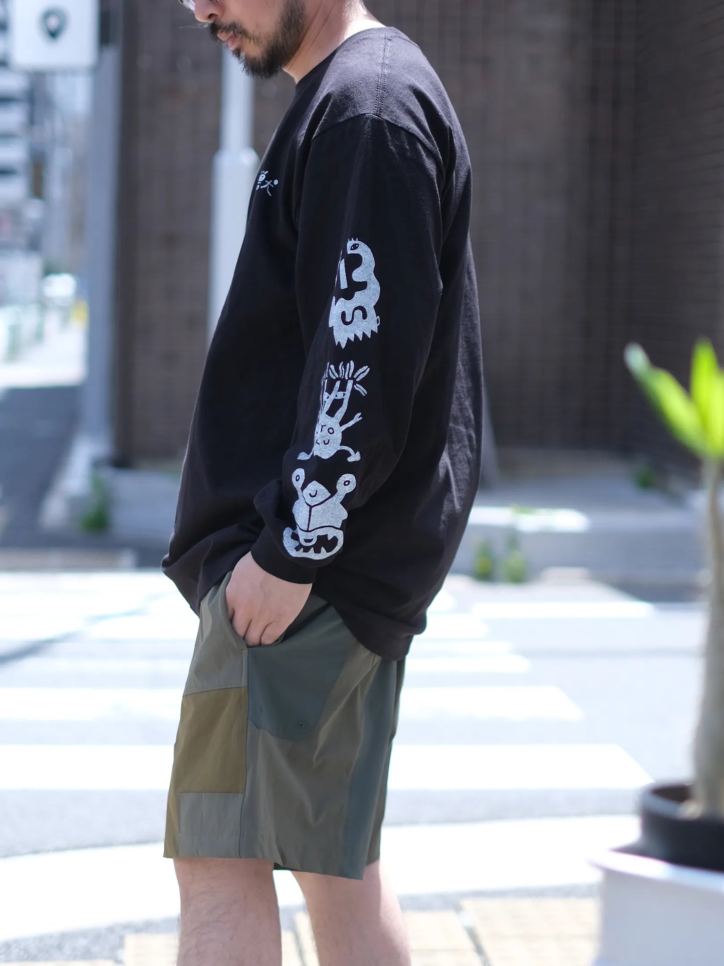 予約受付中!!ISYOKUJYU L/S Tee (BLACK)
