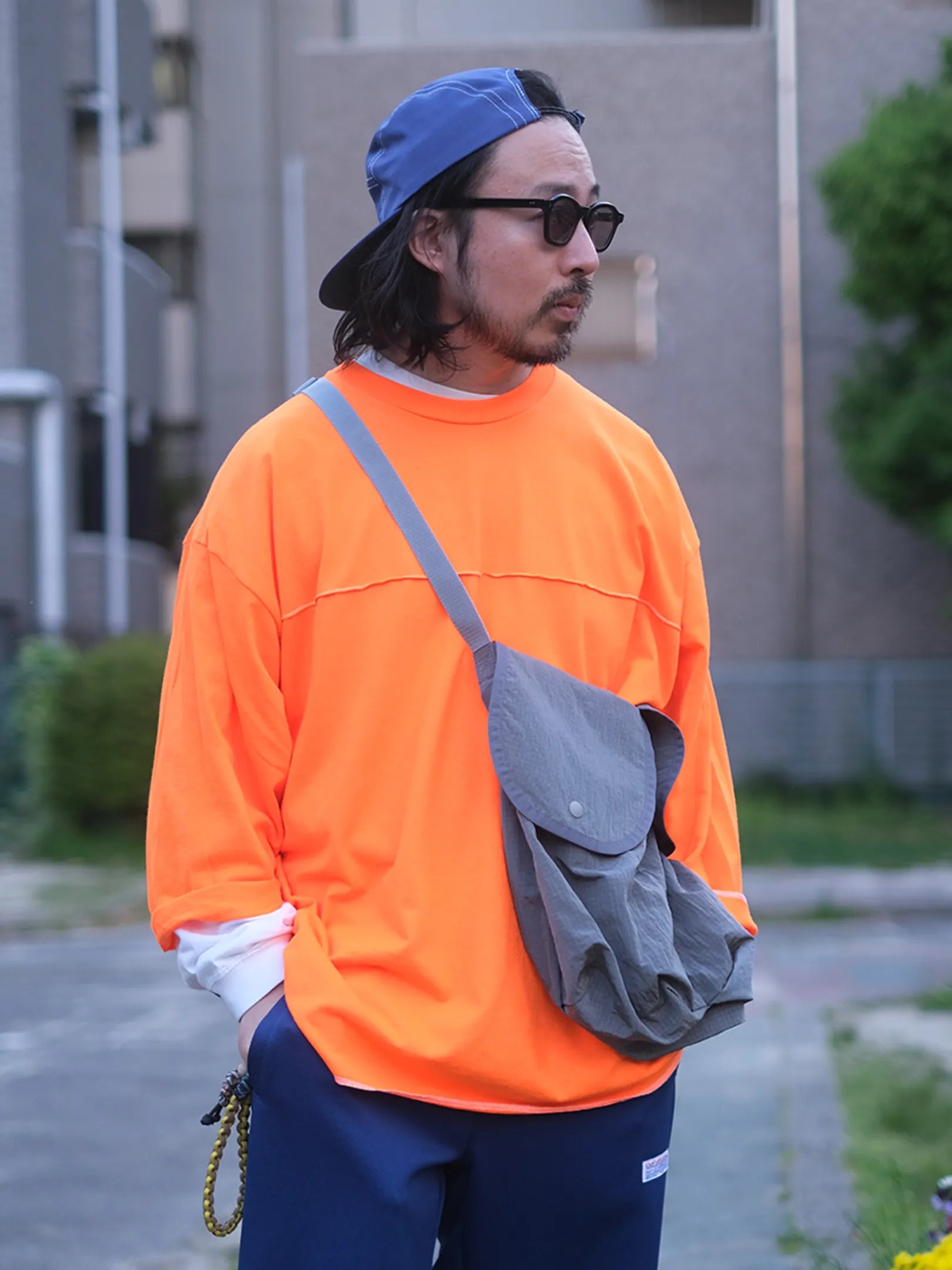 GILDAN CUSTOM DABO SLEEVE L/S Tee (NEON ORANGE)