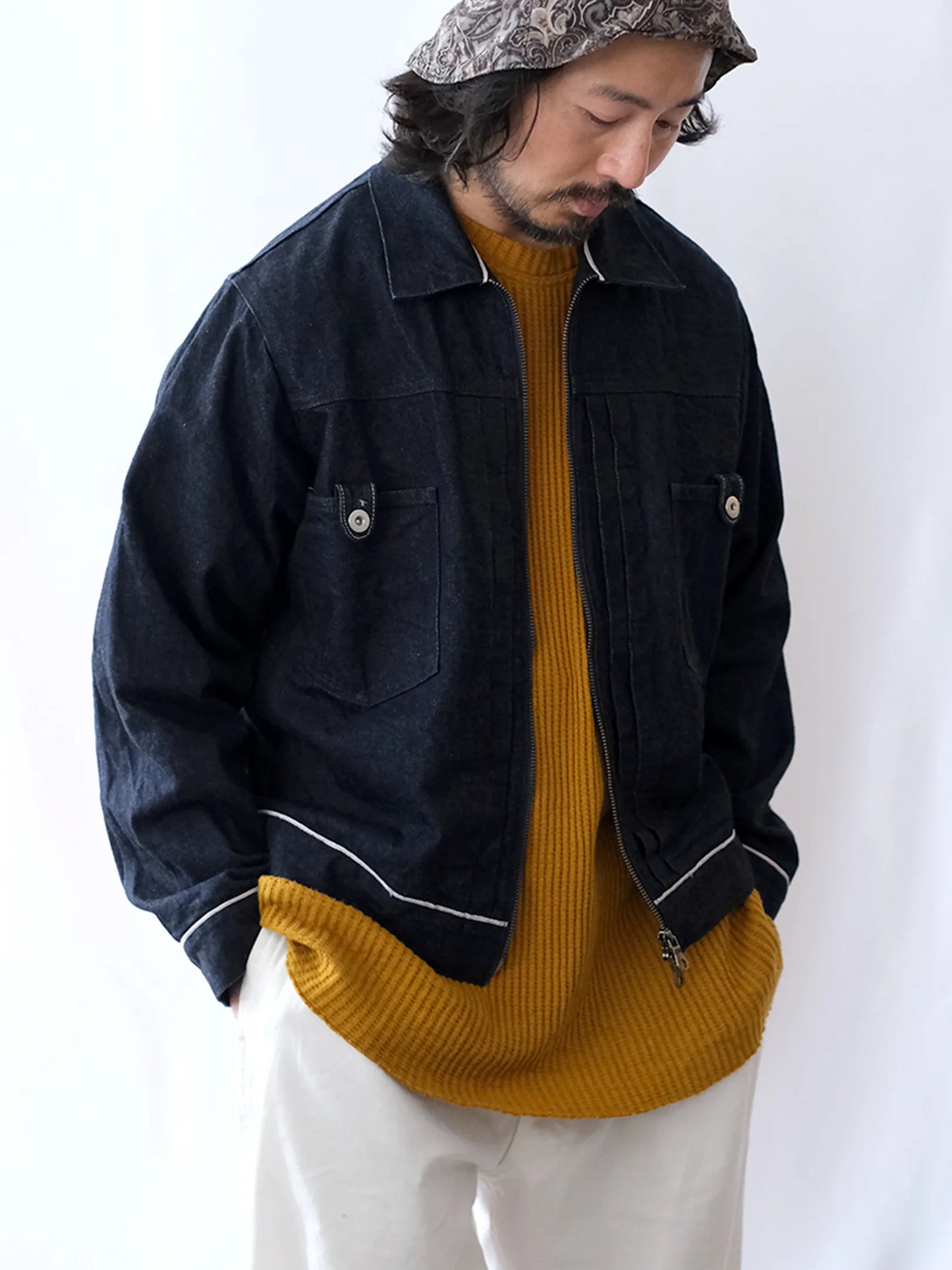 wonderland "File jacket"