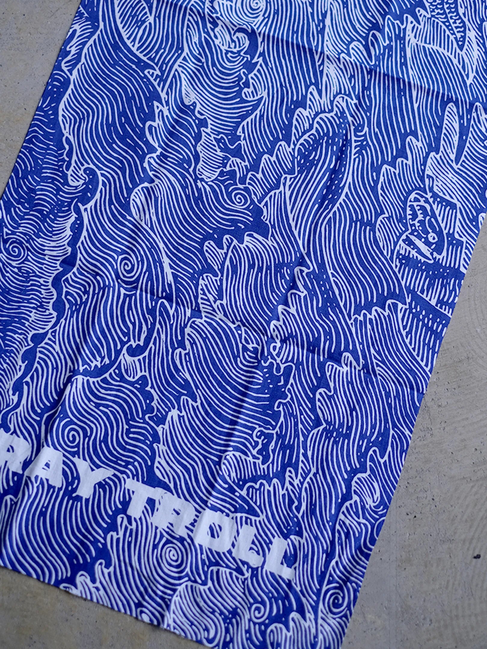 RAY TROLL "Wave Pattern TENUGUI"