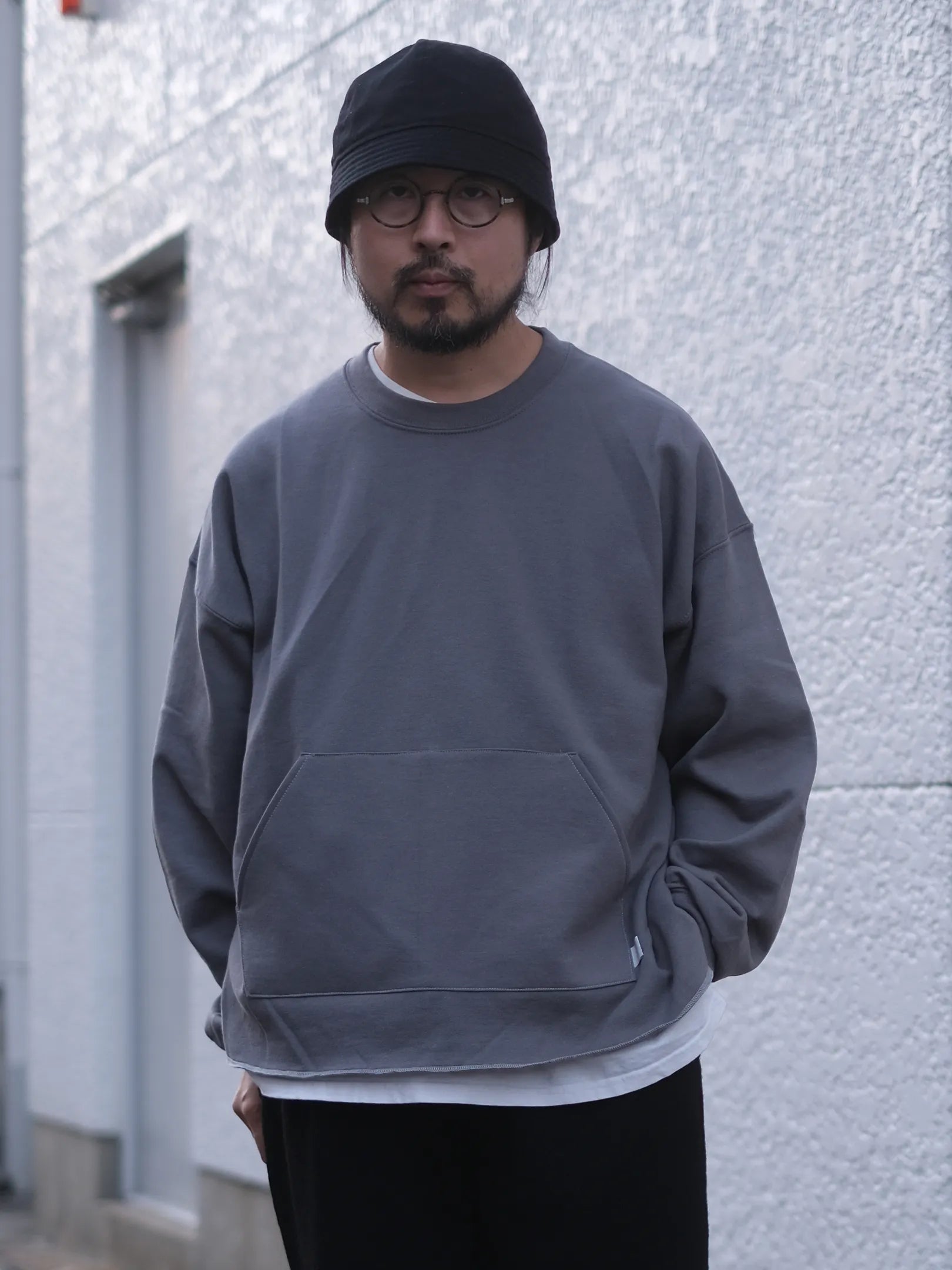 ★ORDER START★GILDAN CUSTOM FRONT POCKET CREW SWEAT (2colors)