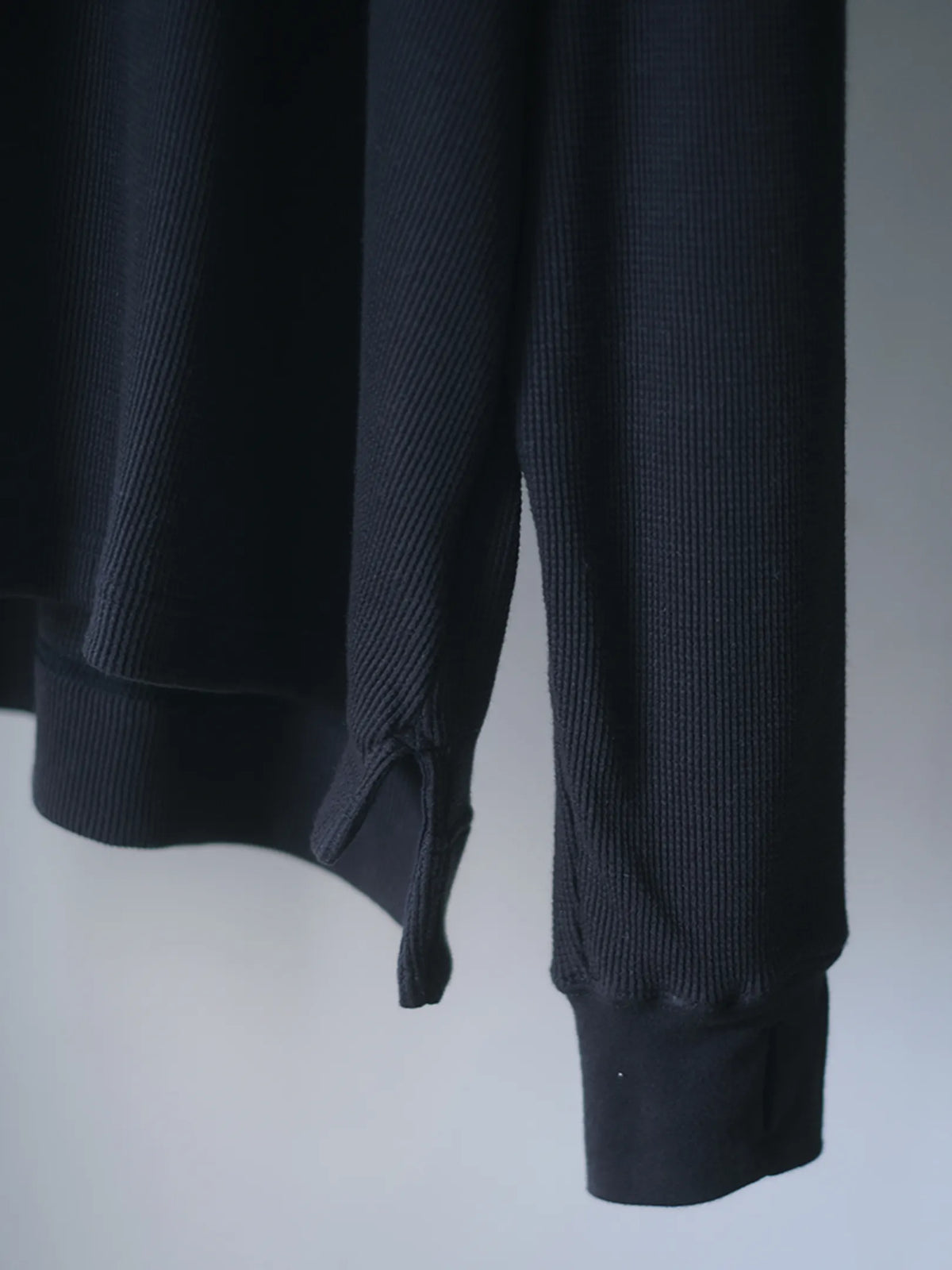 norbit by Hiroshi Nozawa "Turtleneck　Knit(NAVY)"