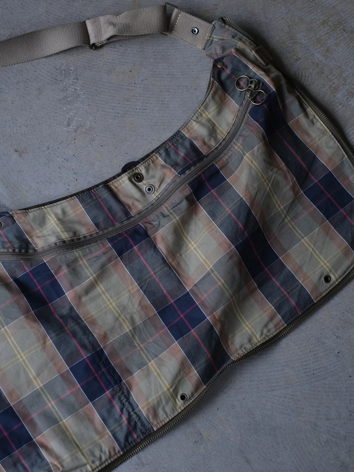 Barbour x norbit "Bag/Vest #Khaki Brown"