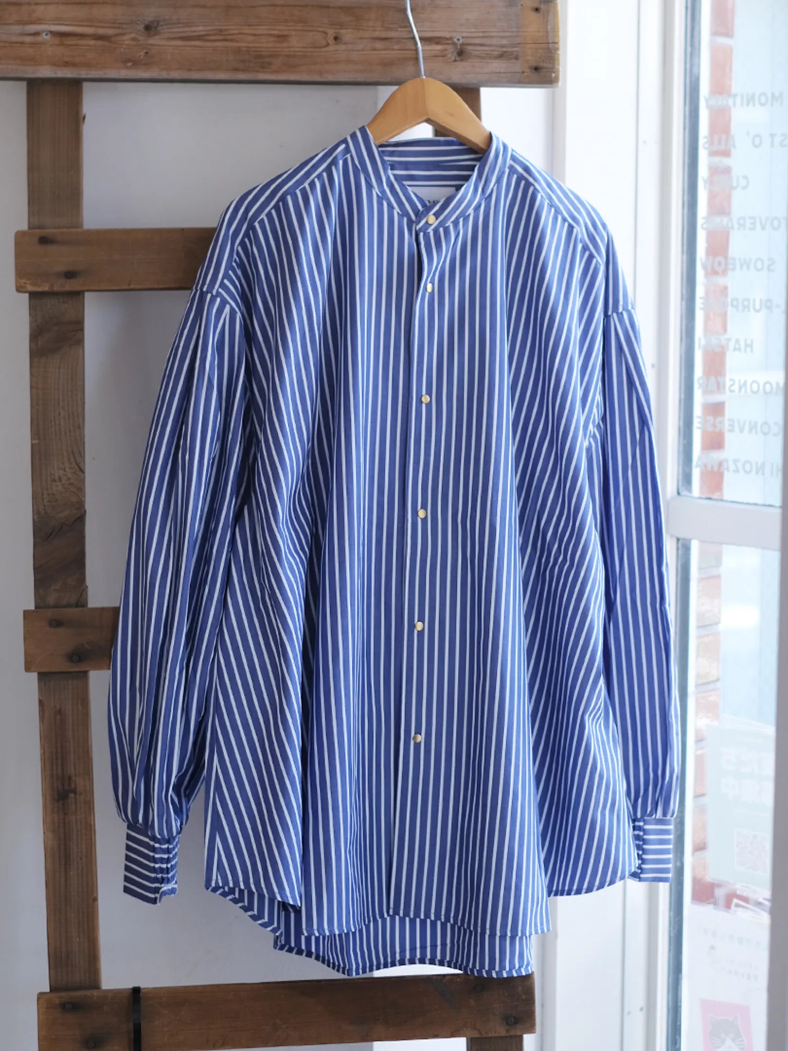 Kha:ki "GOLD DOT SHIRT"