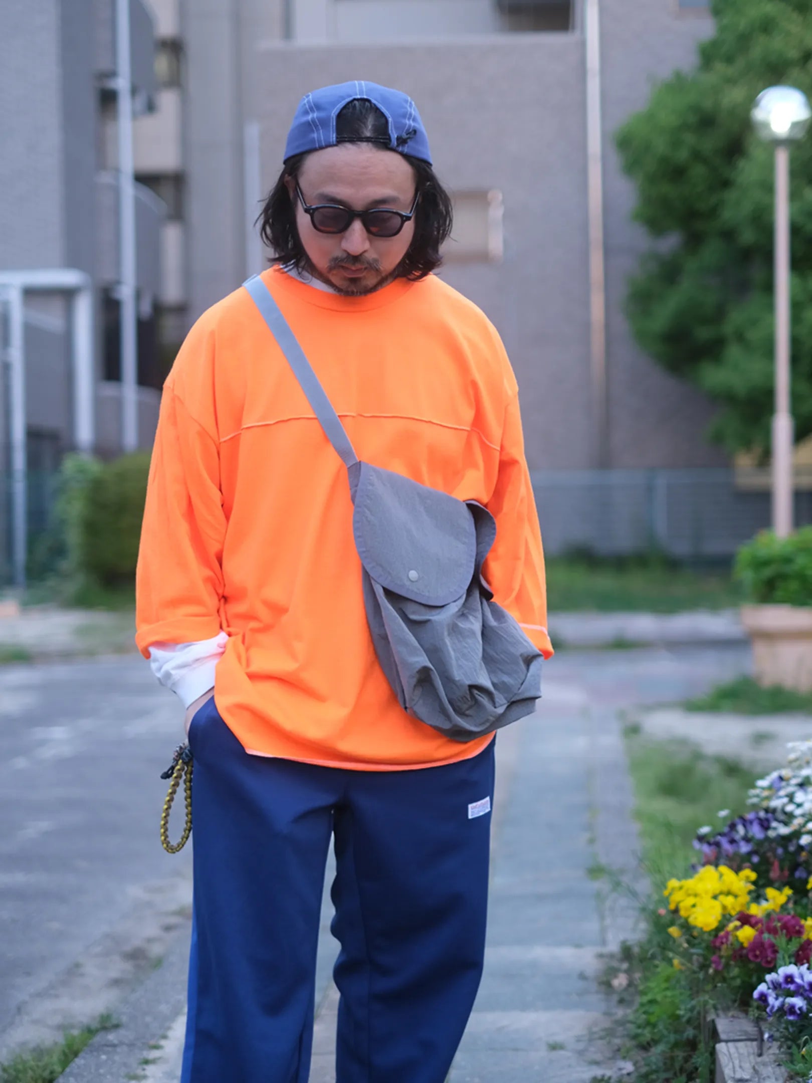GILDAN CUSTOM DABO SLEEVE L/S Tee (NEON ORANGE)