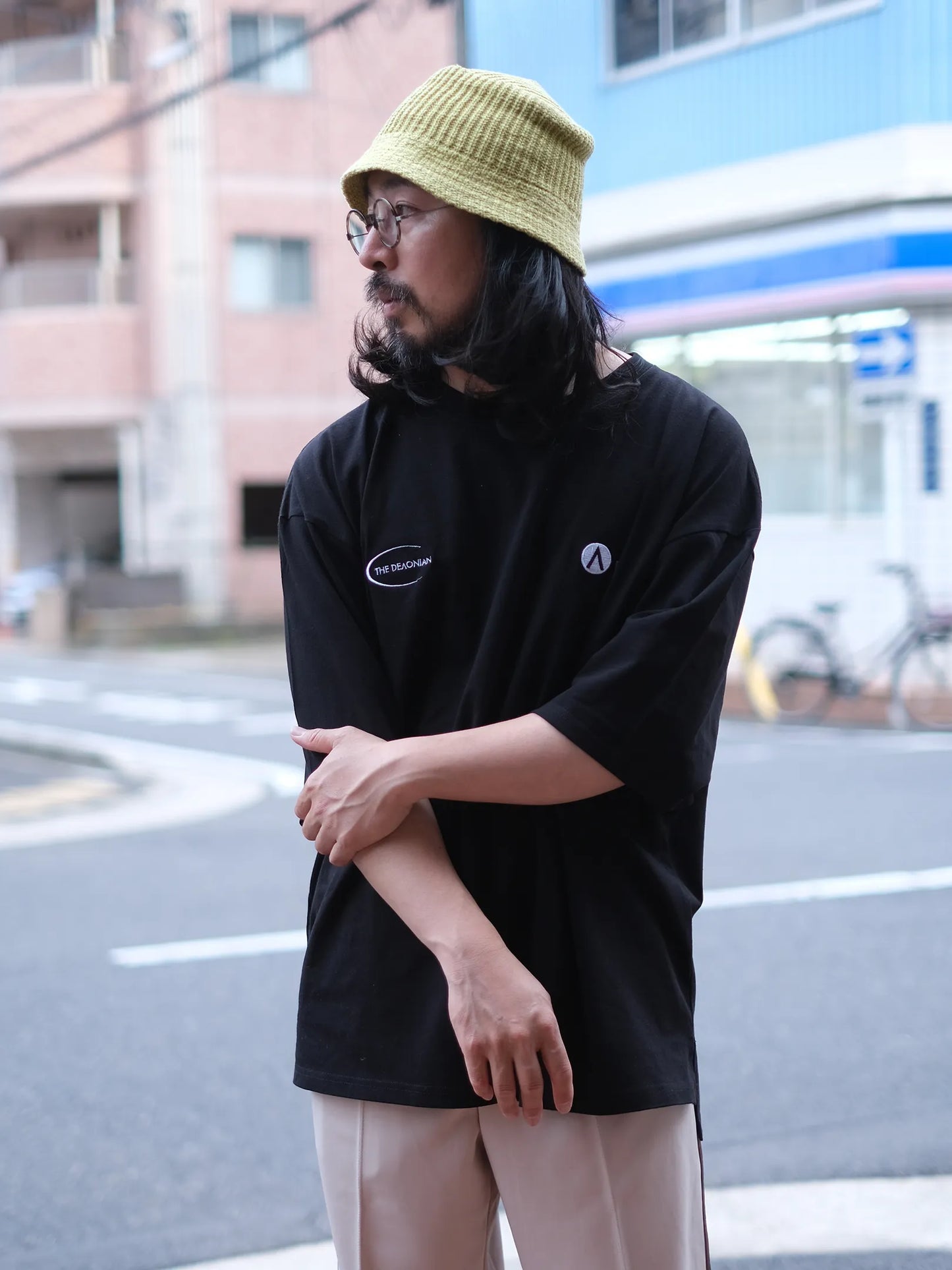 THE DEVONIAN "THE DVN S/STee(BLACK)"