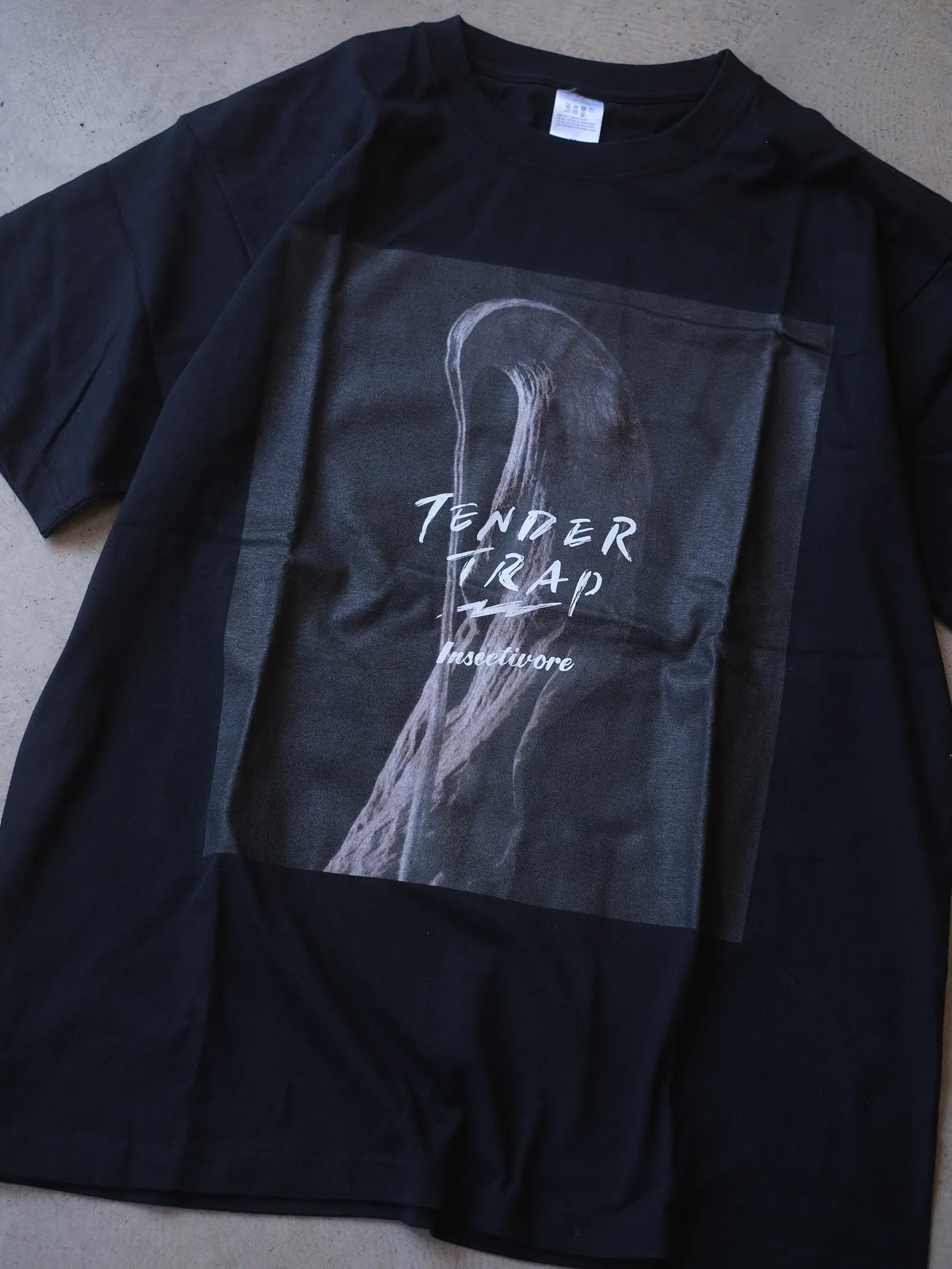 Panio archive collection　"TENDER TRAP" Tee
