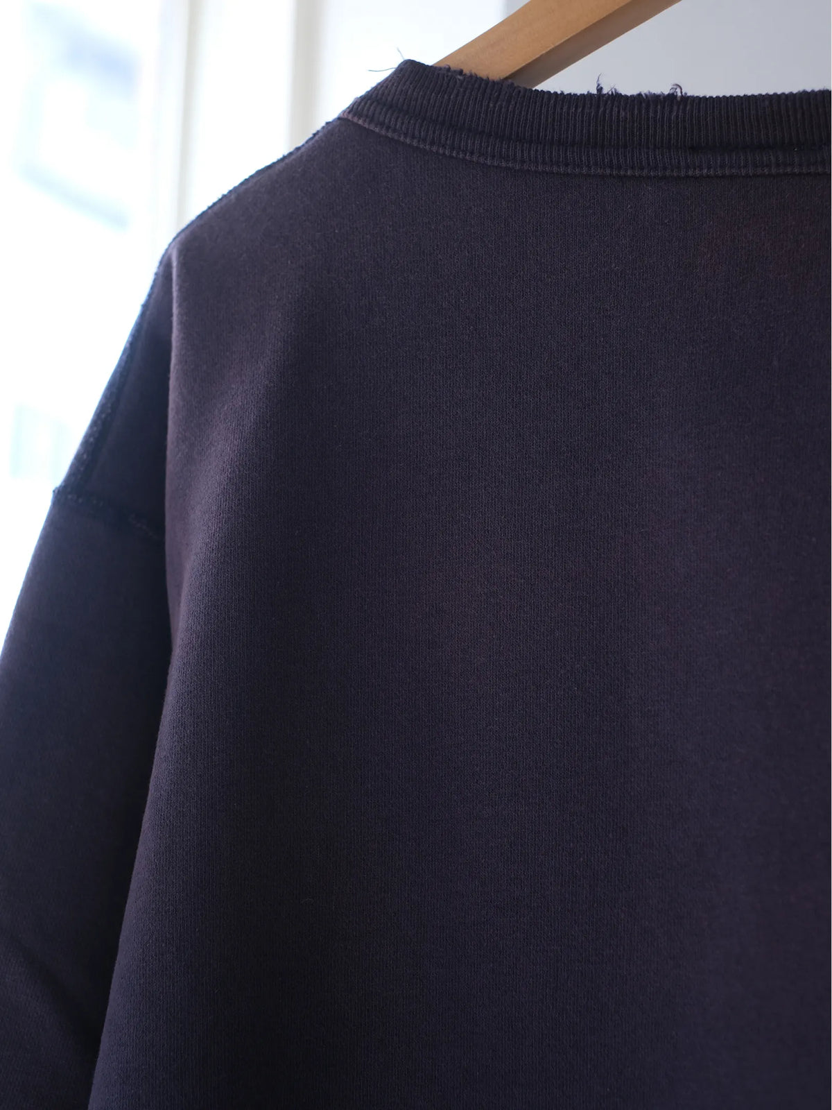 Kha:ki "DAMAGE SWEAT SHIRT -My MUSE-(2colors)"