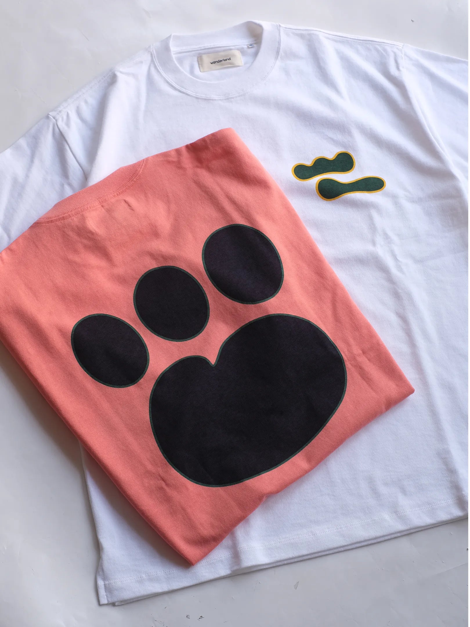 4/18 12~  wonderland  ""Mark T-shirts(2colors)"