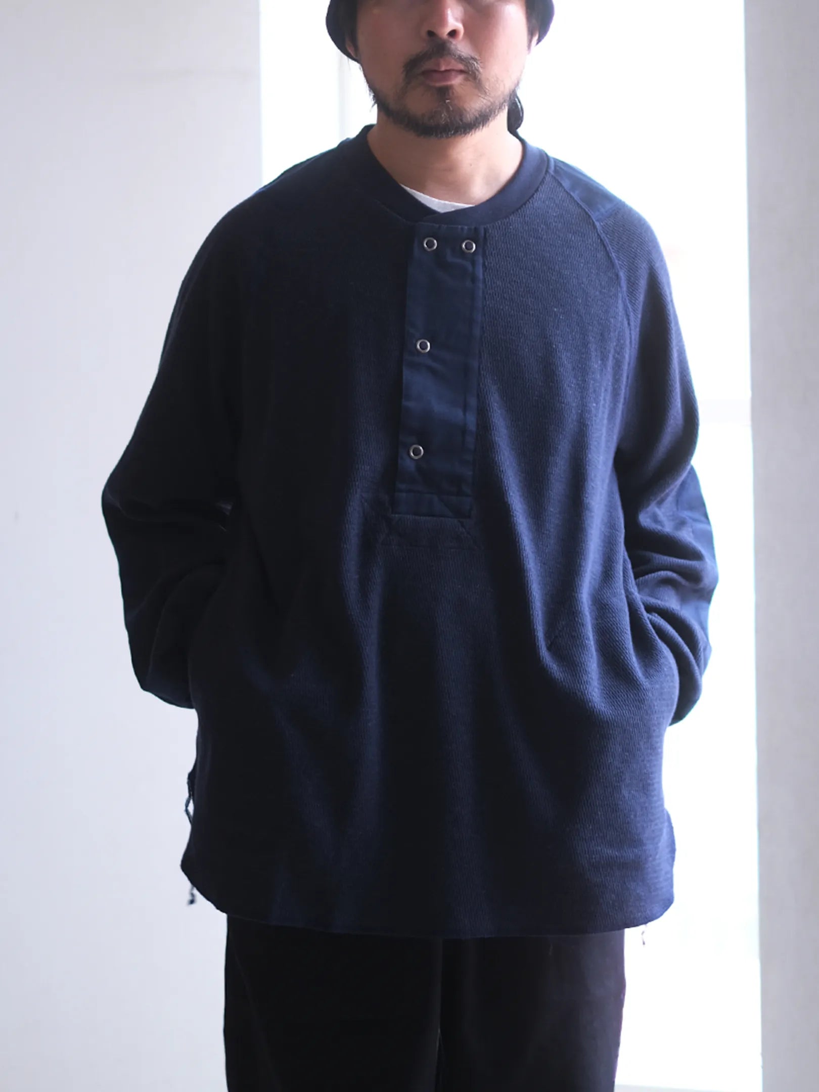 norbit by Hiroshi Nozawa "Wool cotton waffle Henley neck T-shirts(NAVY)"