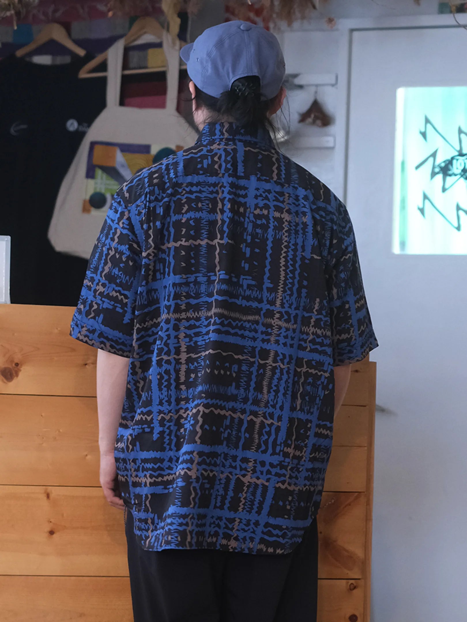 weac. "FLORIST" (BLUE×BLACK)