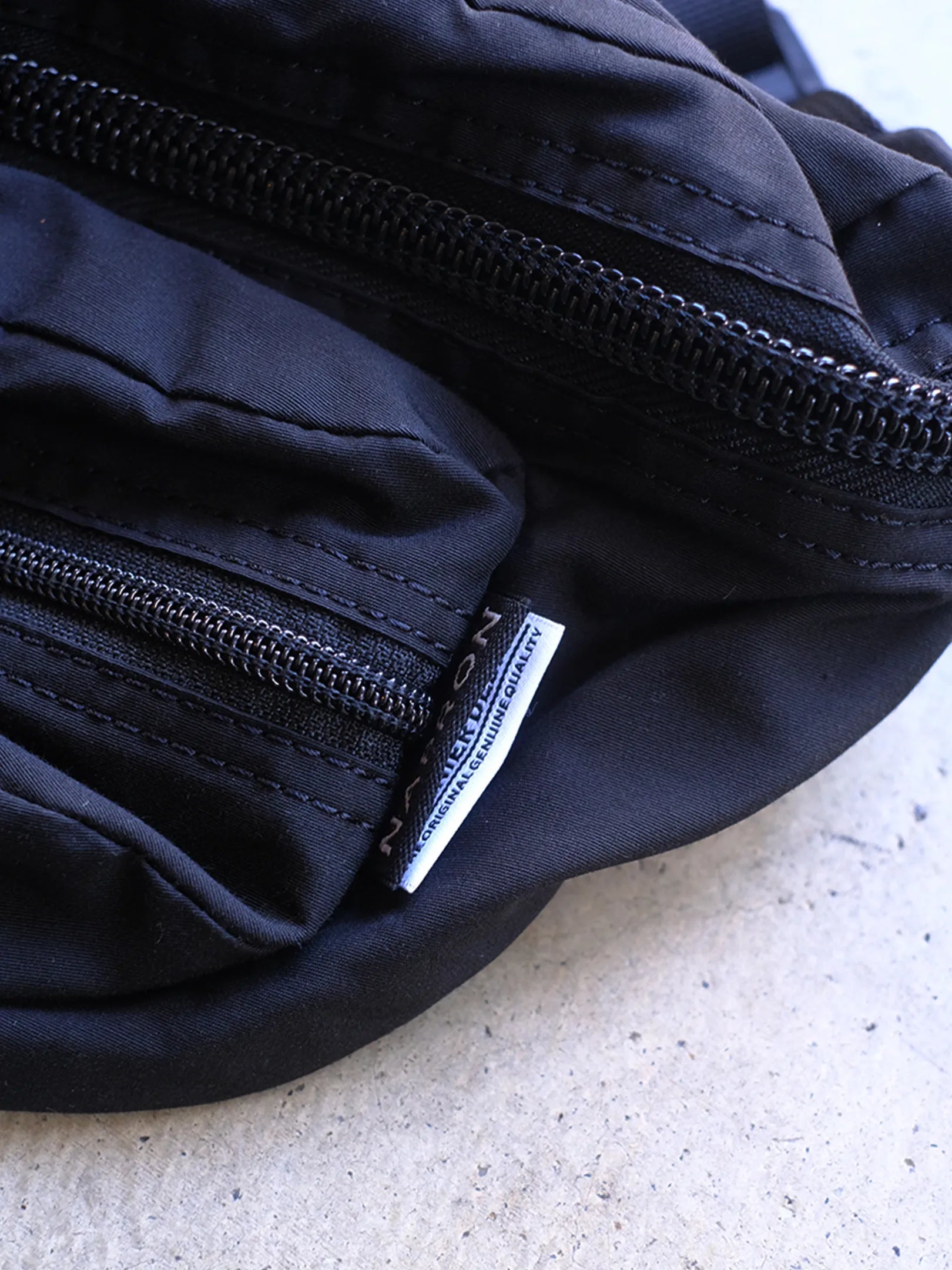 NAPRON "MT.RAINIER DESIGN 別注 POCKET POUCH(3colors)"