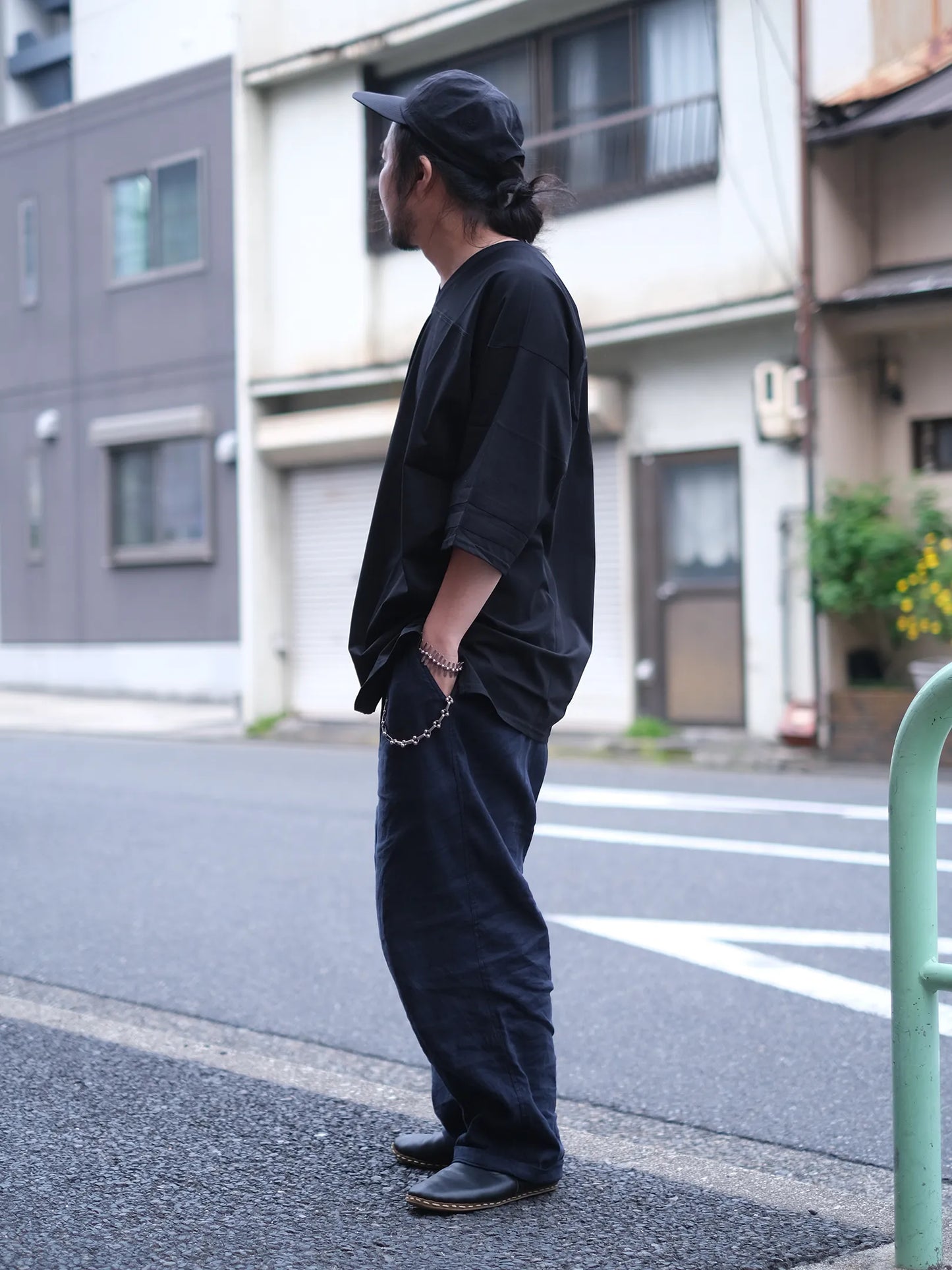 THE SUNNY "FOOTBALL T-SHIRT(BLACK)"