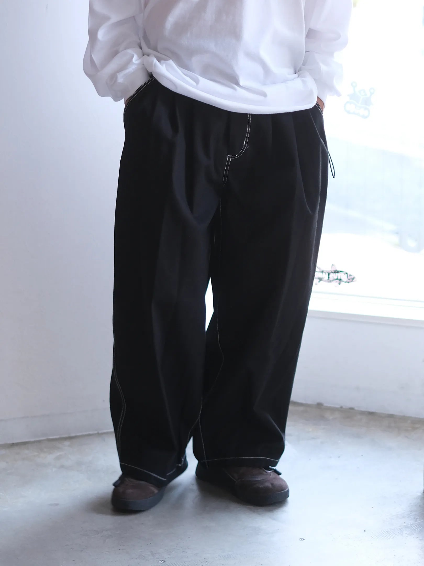 manon "VINTAGE SERGE THREE TUCK WIDE PANTS"