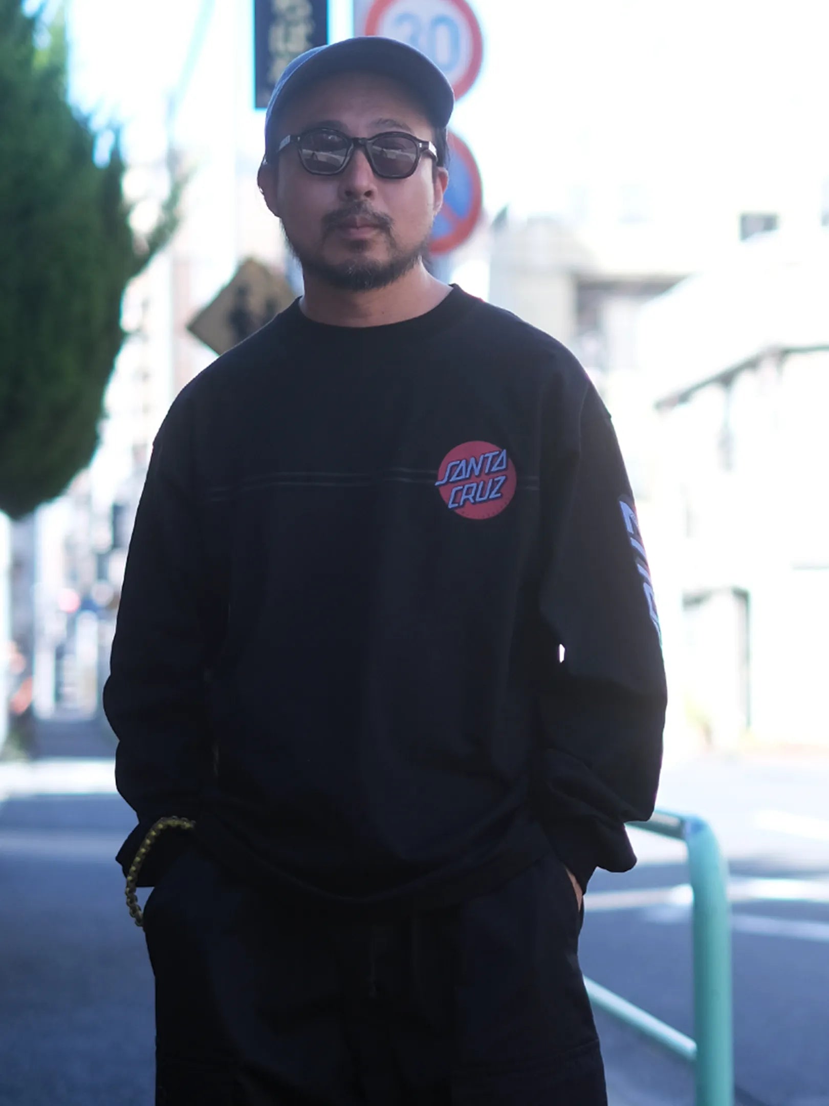 8/8 12~ SEDAN ALL-PURPOSE "Santa Cruz / Classic Dot L/S Tee"
