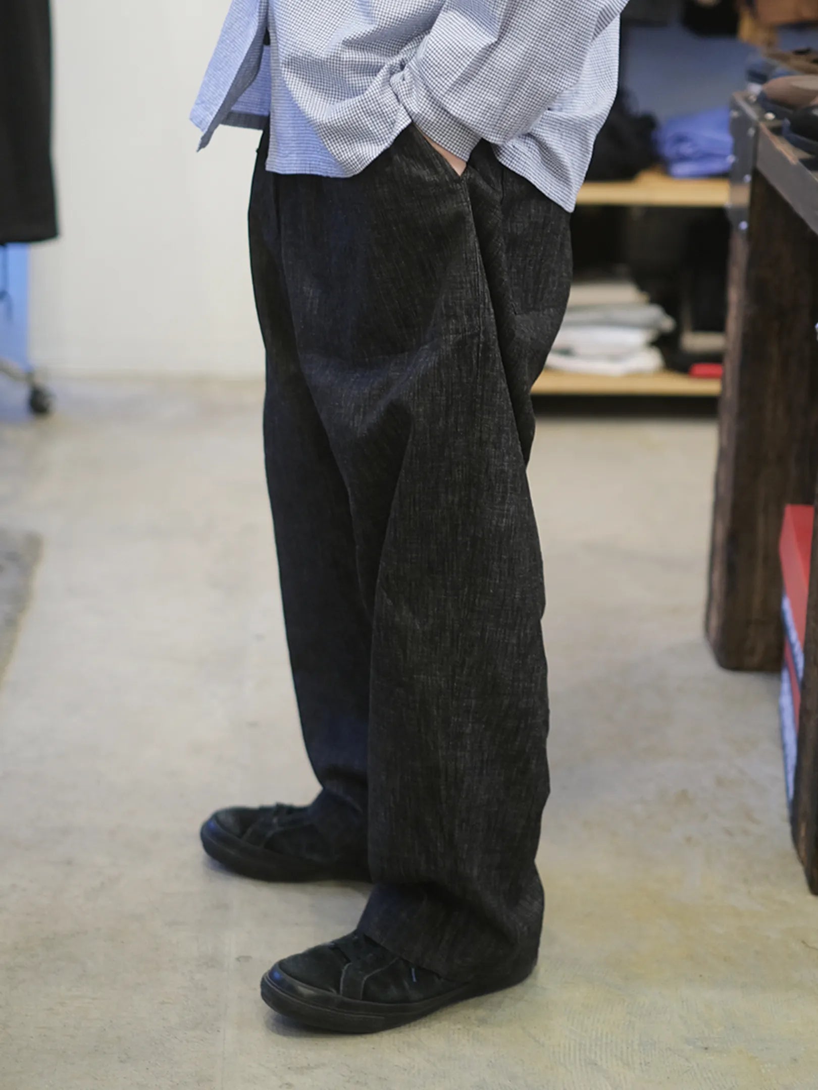 SOWBOW "蒼氓EZパンツ-WIDE-(9oz BLACK DENIM)"