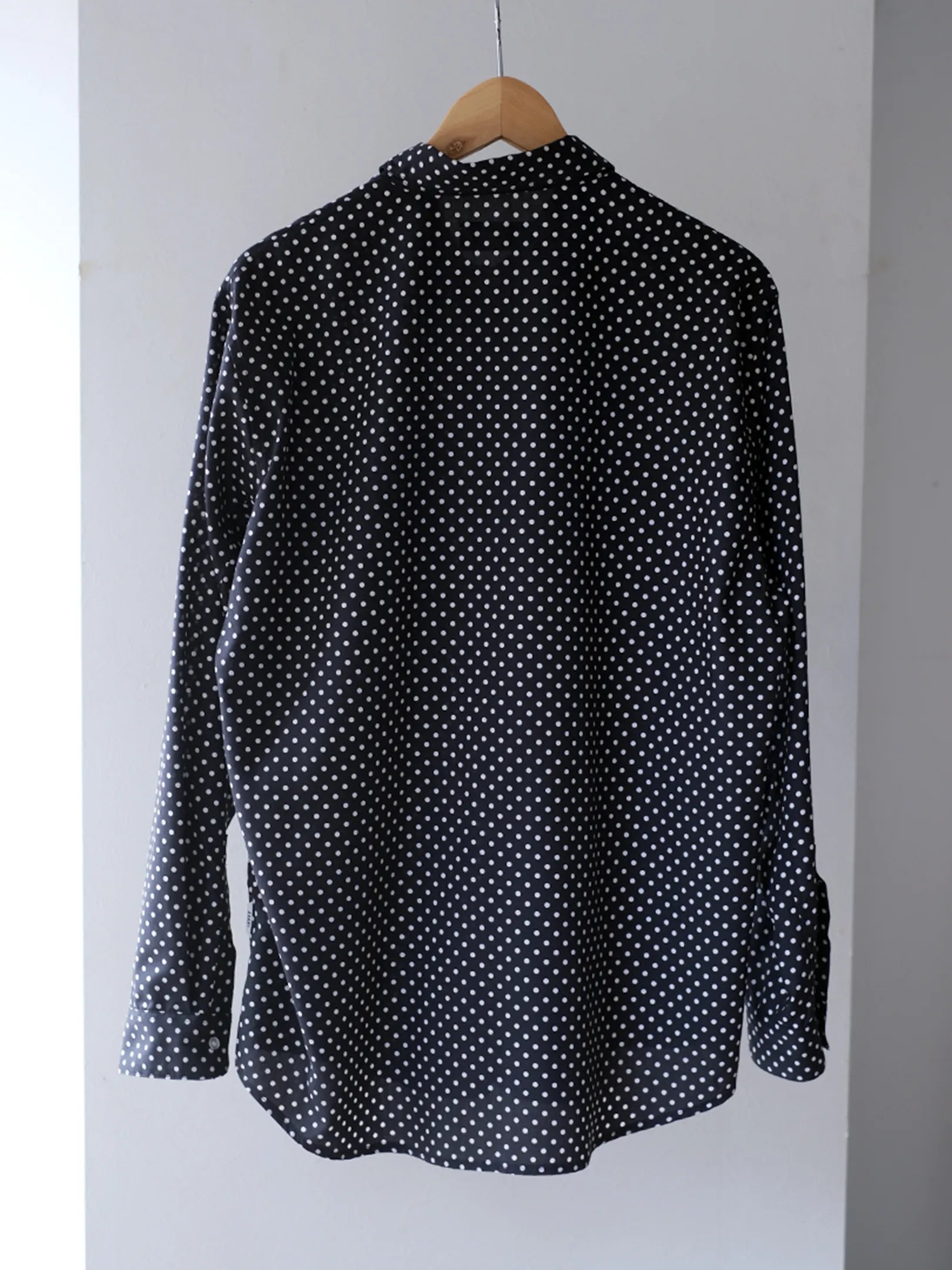 A.D.A.N "WALK DOT SHIRT"