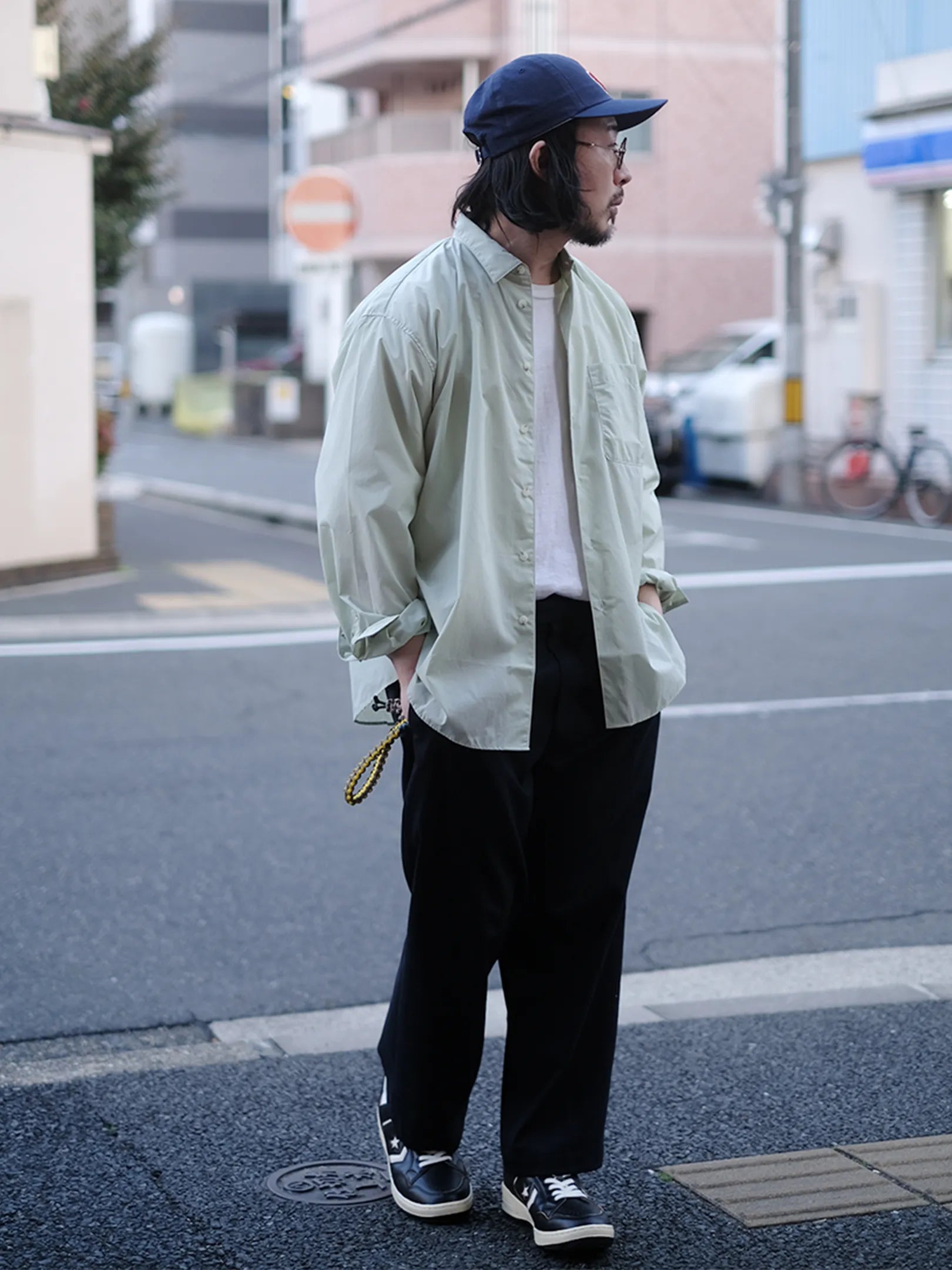 wonderland  "Simple Shirts"