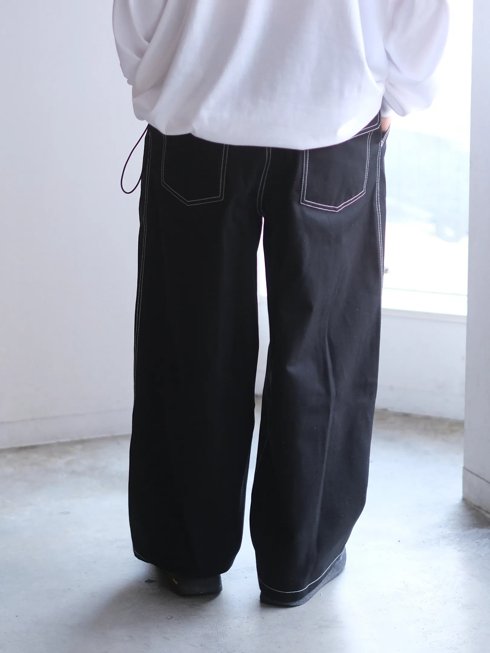 manon "VINTAGE SERGE THREE TUCK WIDE PANTS"
