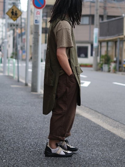 UNROOTED×Ritawaco "gardening apron"