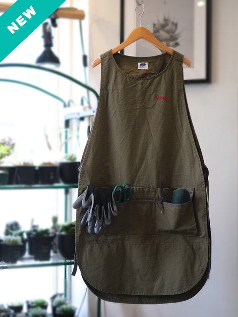 UNROOTED×Ritawaco "gardening apron"