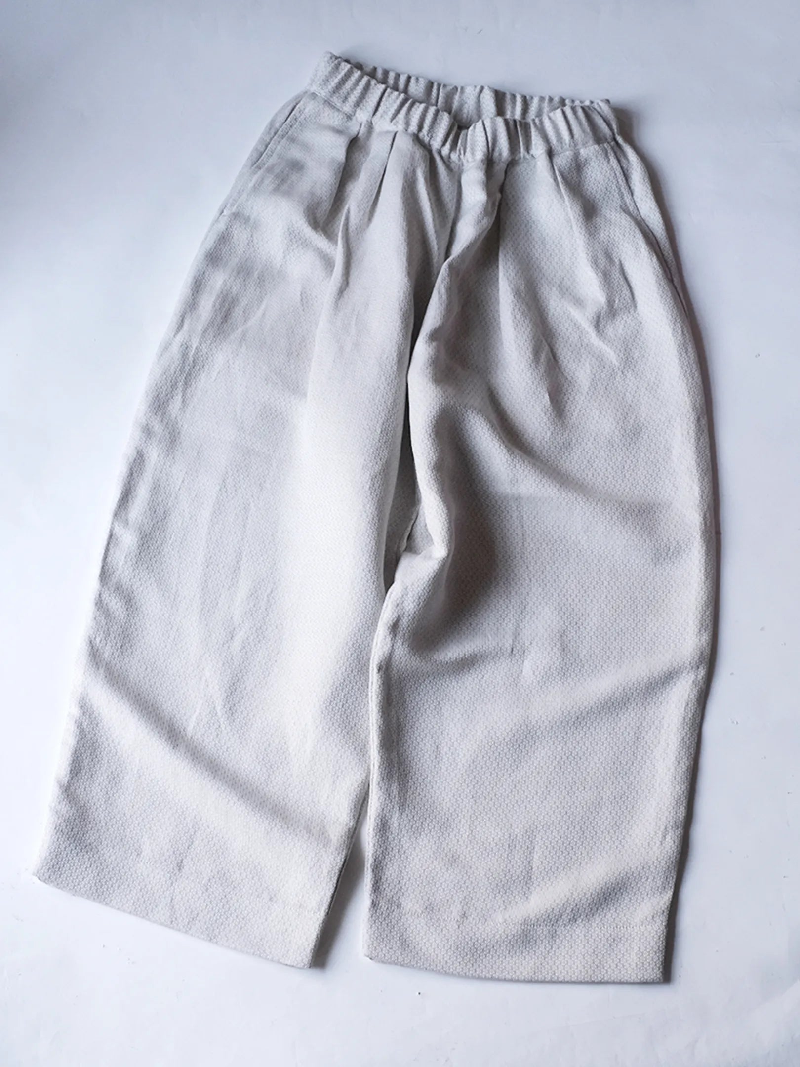 ATPOVA/ARTE POVERA "セレモニー リネンポリエステル混 2タックイージーPT"