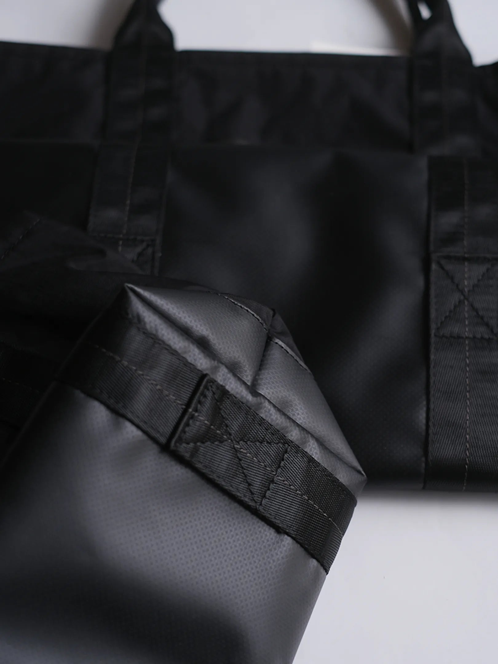 LUCEBER　"TOTE BAG (BLACK)"