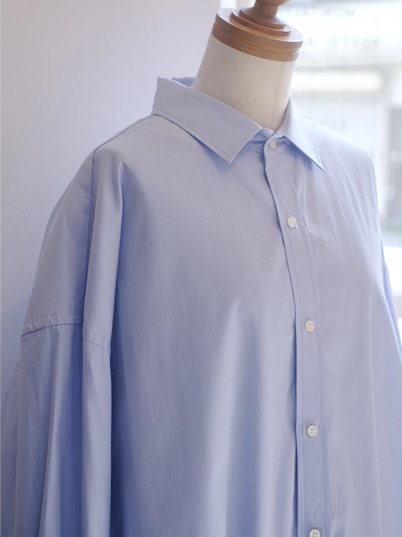 manon "COTTON POPLIN OVER SHT"