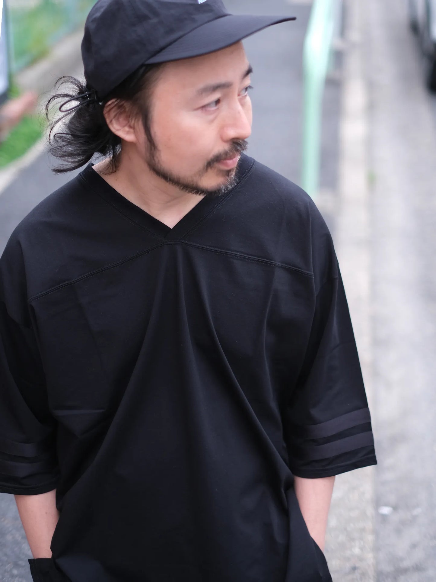 THE SUNNY "FOOTBALL T-SHIRT(BLACK)"
