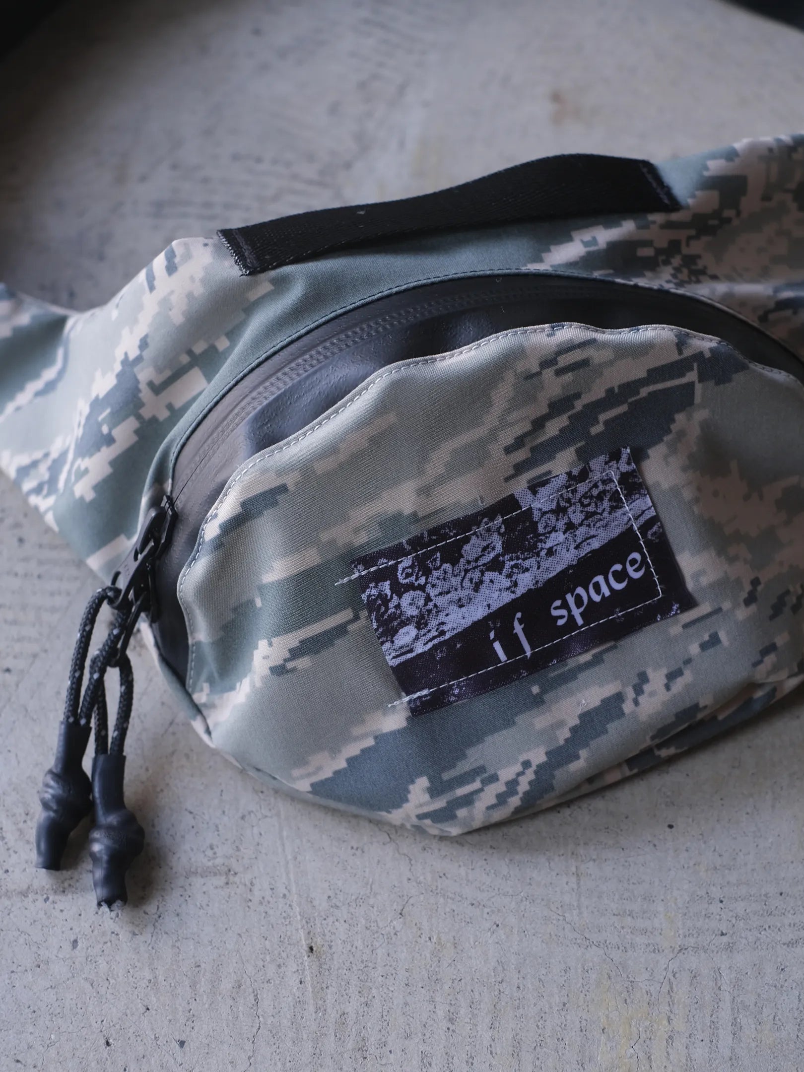if space "Waist Mini Pack - USAF ABU GORE-TEX 3layer digital CAMO"