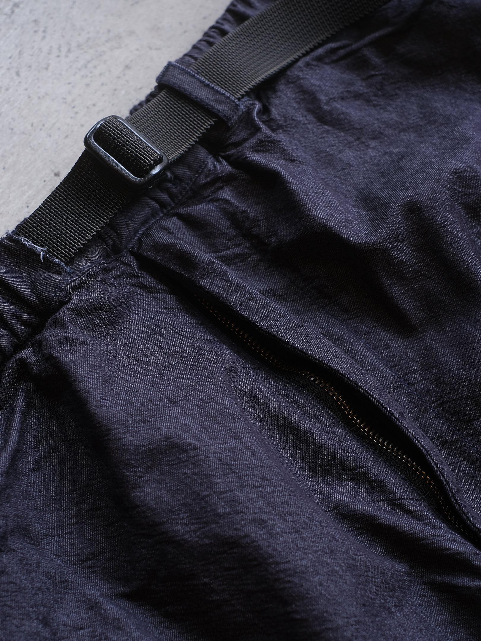 panio  "NYLON DENIM EASY PANTS"