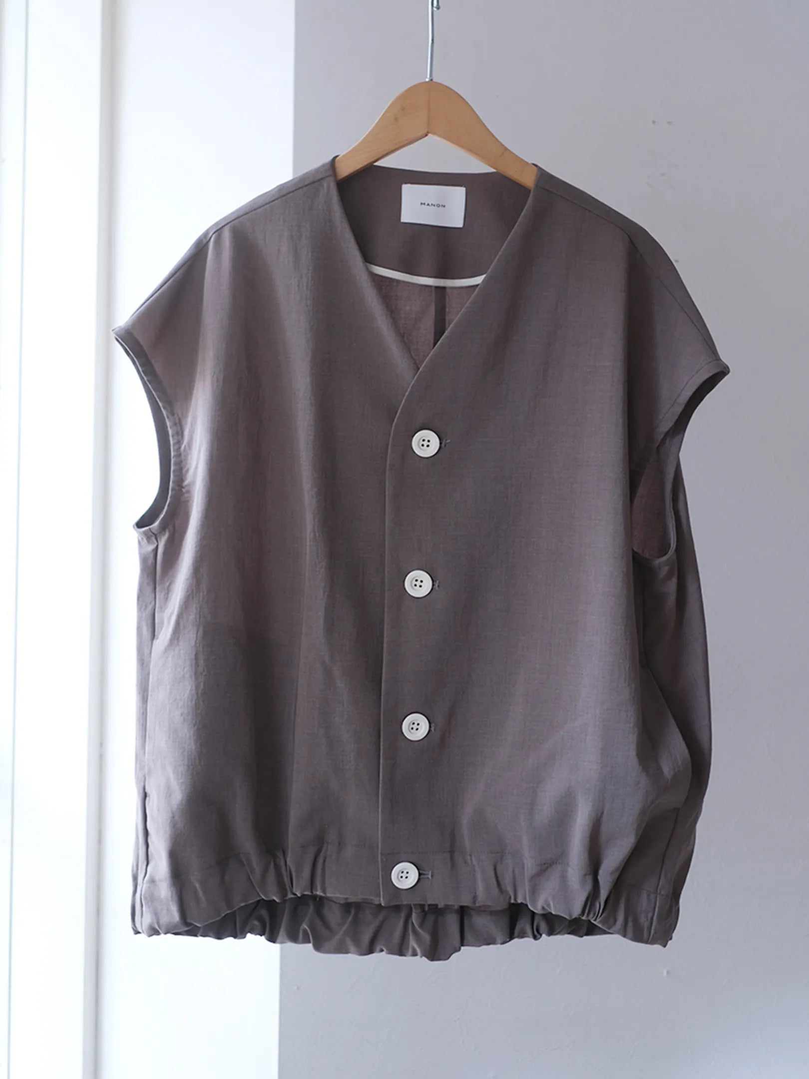 manon "TAFFETA OVER VEST"(2colors)