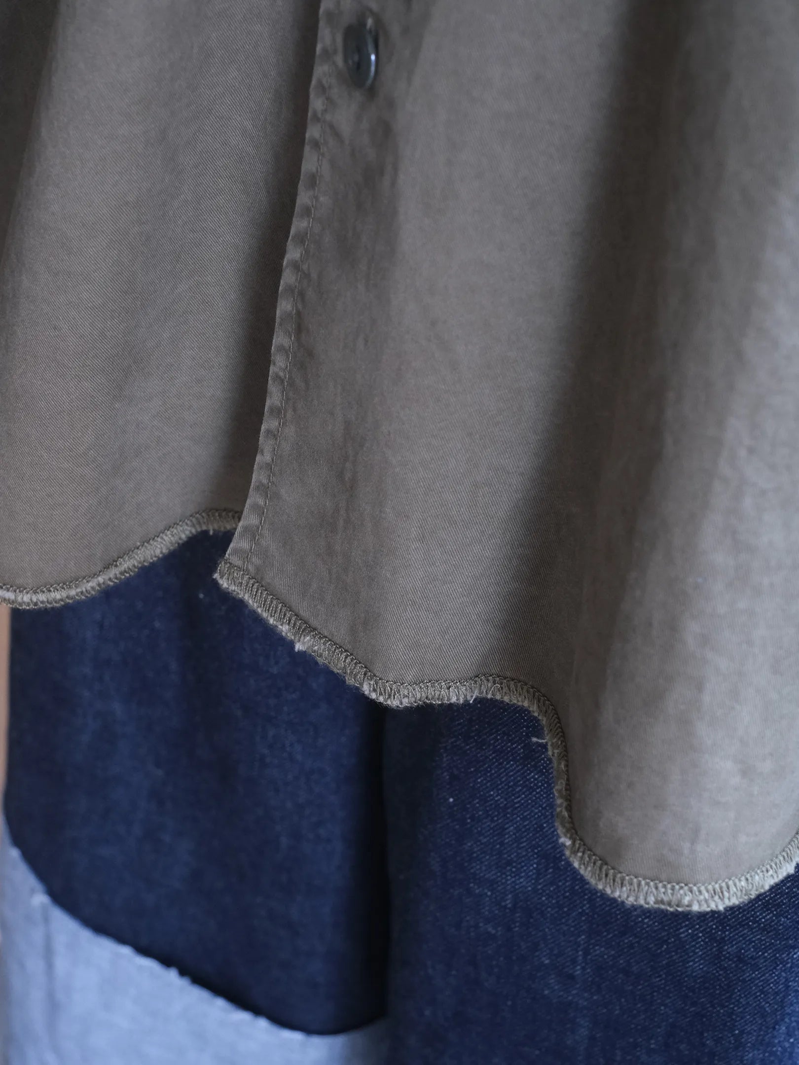 Kha:ki "TENT LINE FATIGUE SHIRT(2colors)"