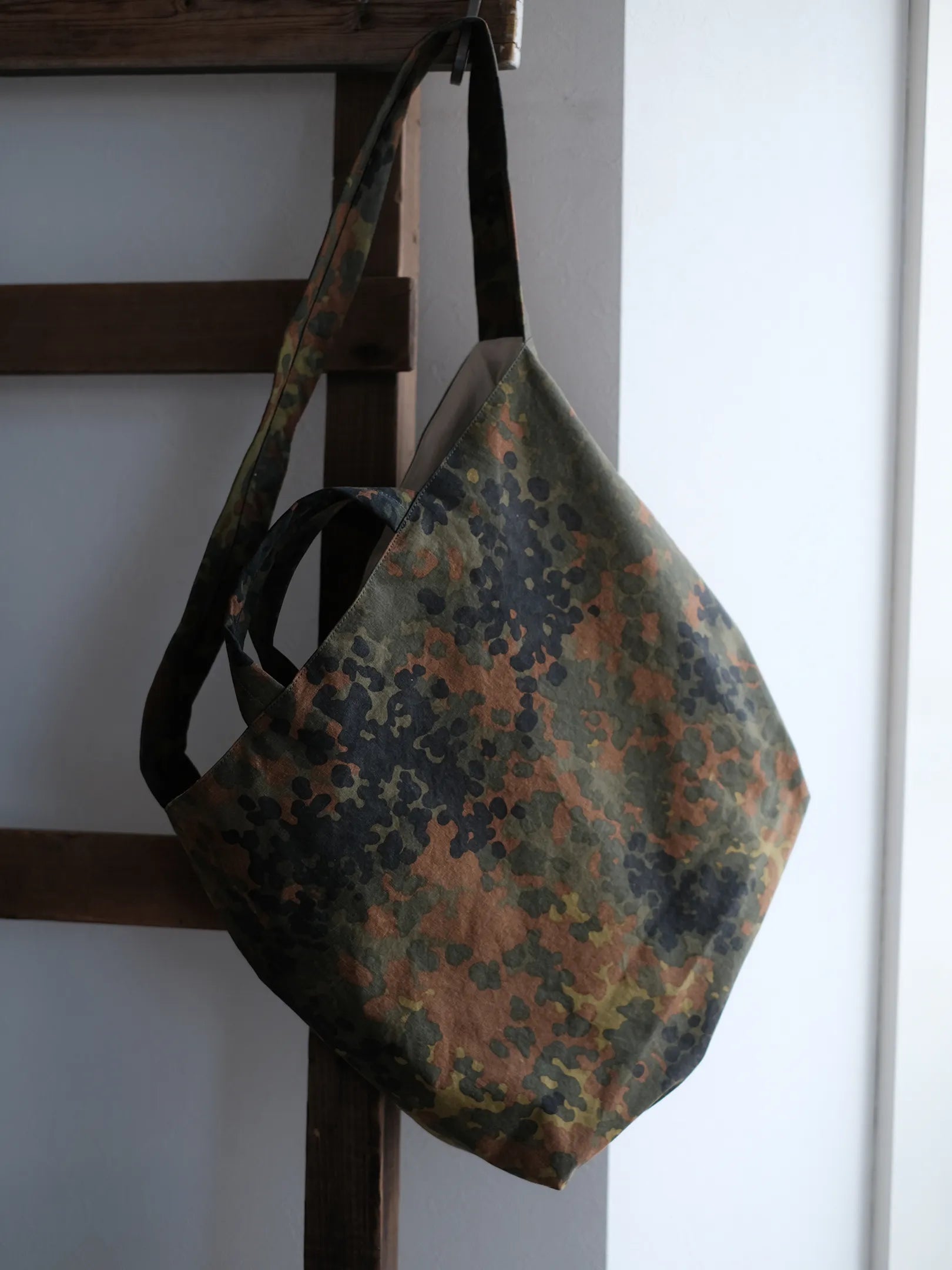 ARTE POVERA "ドイツ軍テント REトート&ショルダBAG"
