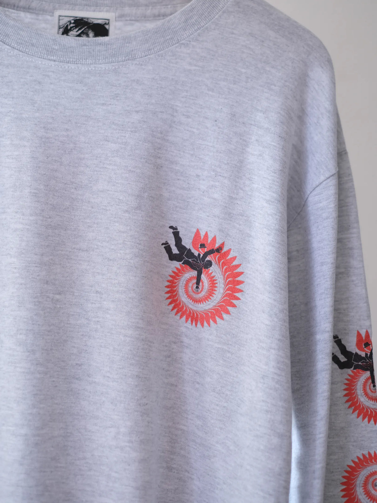 RAY TROLL "Helicoprion Vertigo Homage L/S T-Shirt(2colors)"