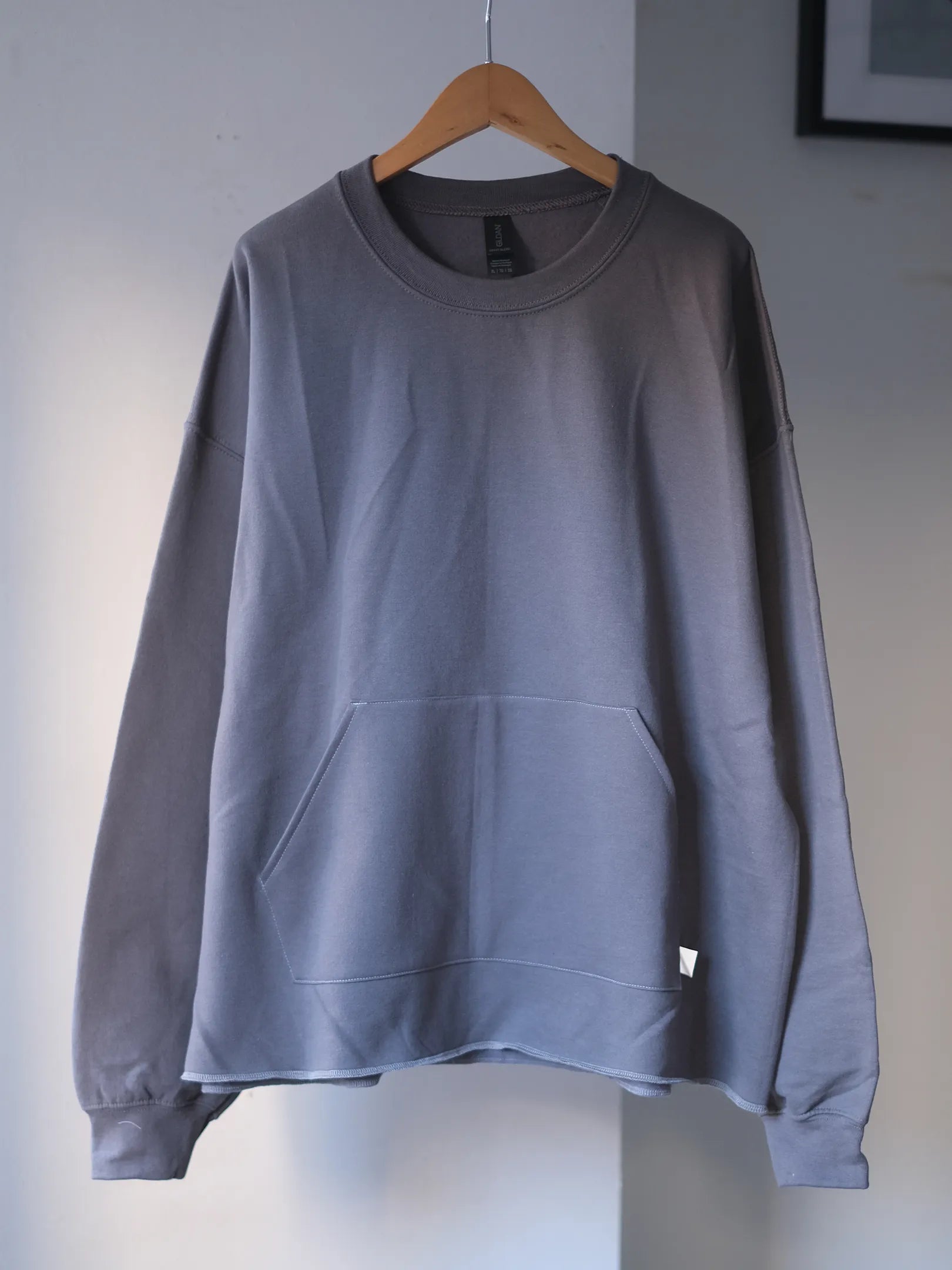 ★ORDER START★GILDAN CUSTOM FRONT POCKET CREW SWEAT (2colors)