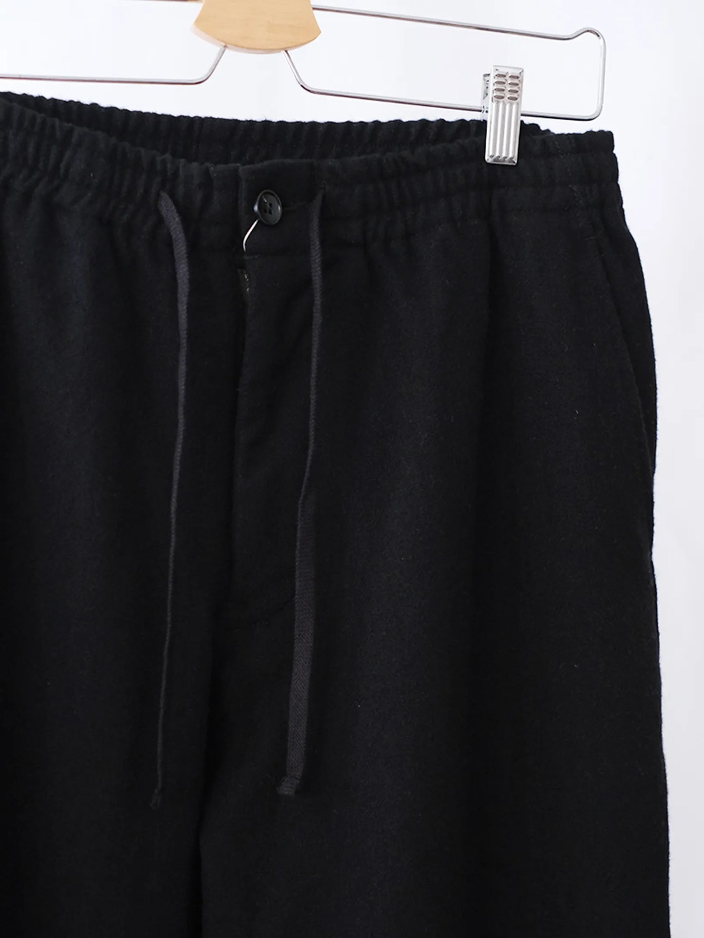 UNFRM "TOP FLANO by BISHU JOGGER PANTS"