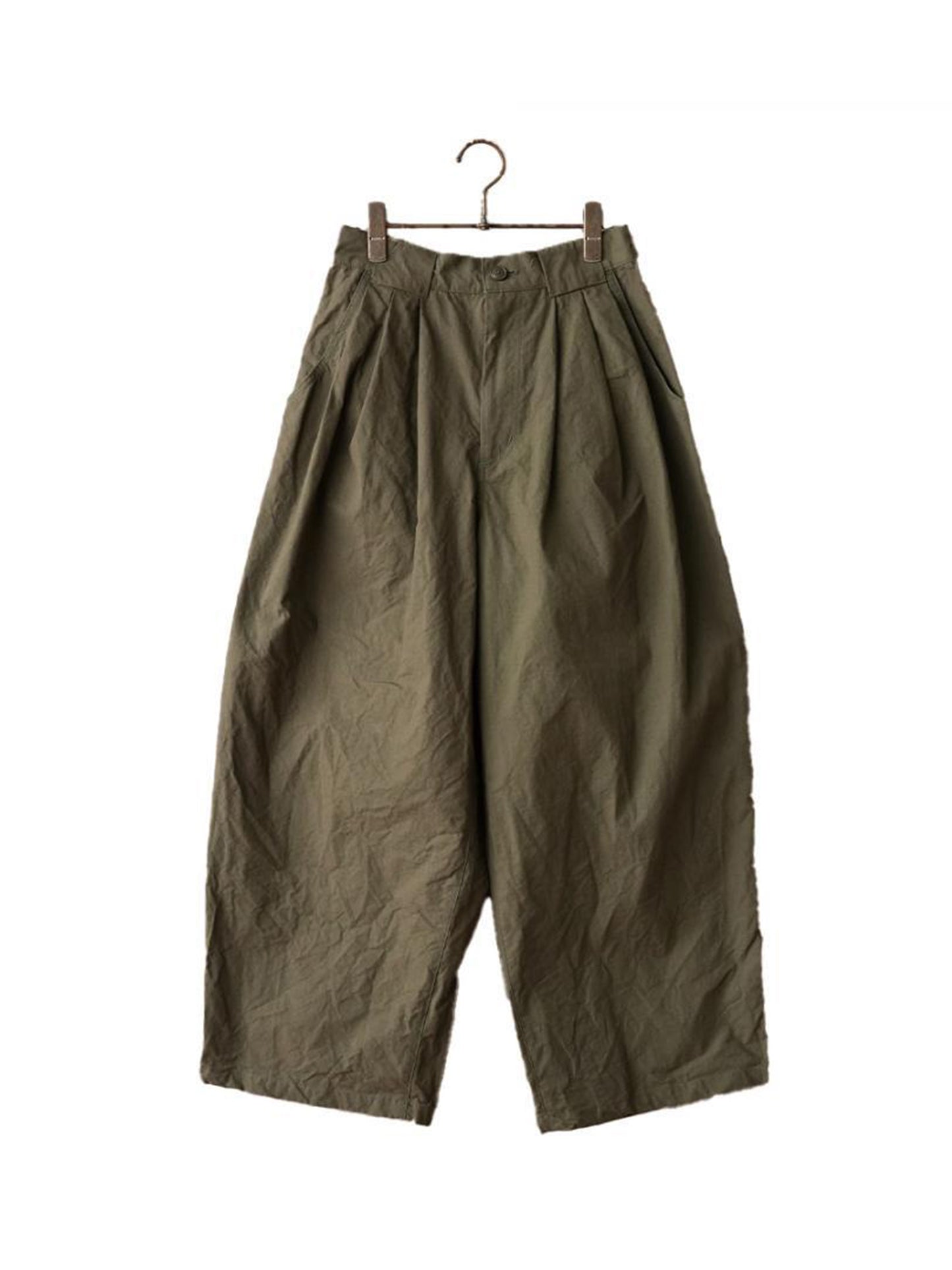 manon "LIP CLOTHTHREE TUCKWIDE PANTS(2colors)"