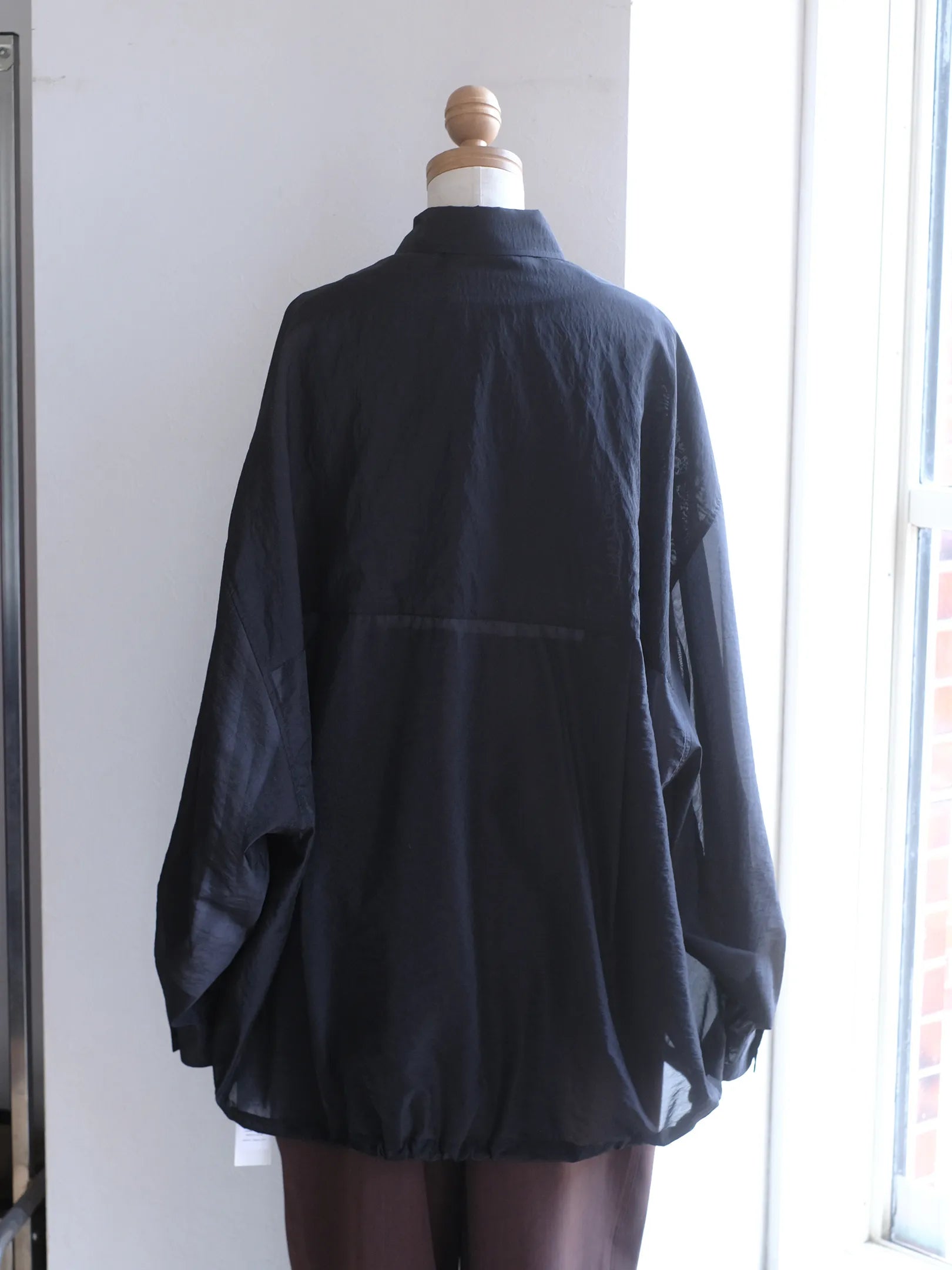 manon "ORGANDY SHEER BIG SHT JKT(2colors)"