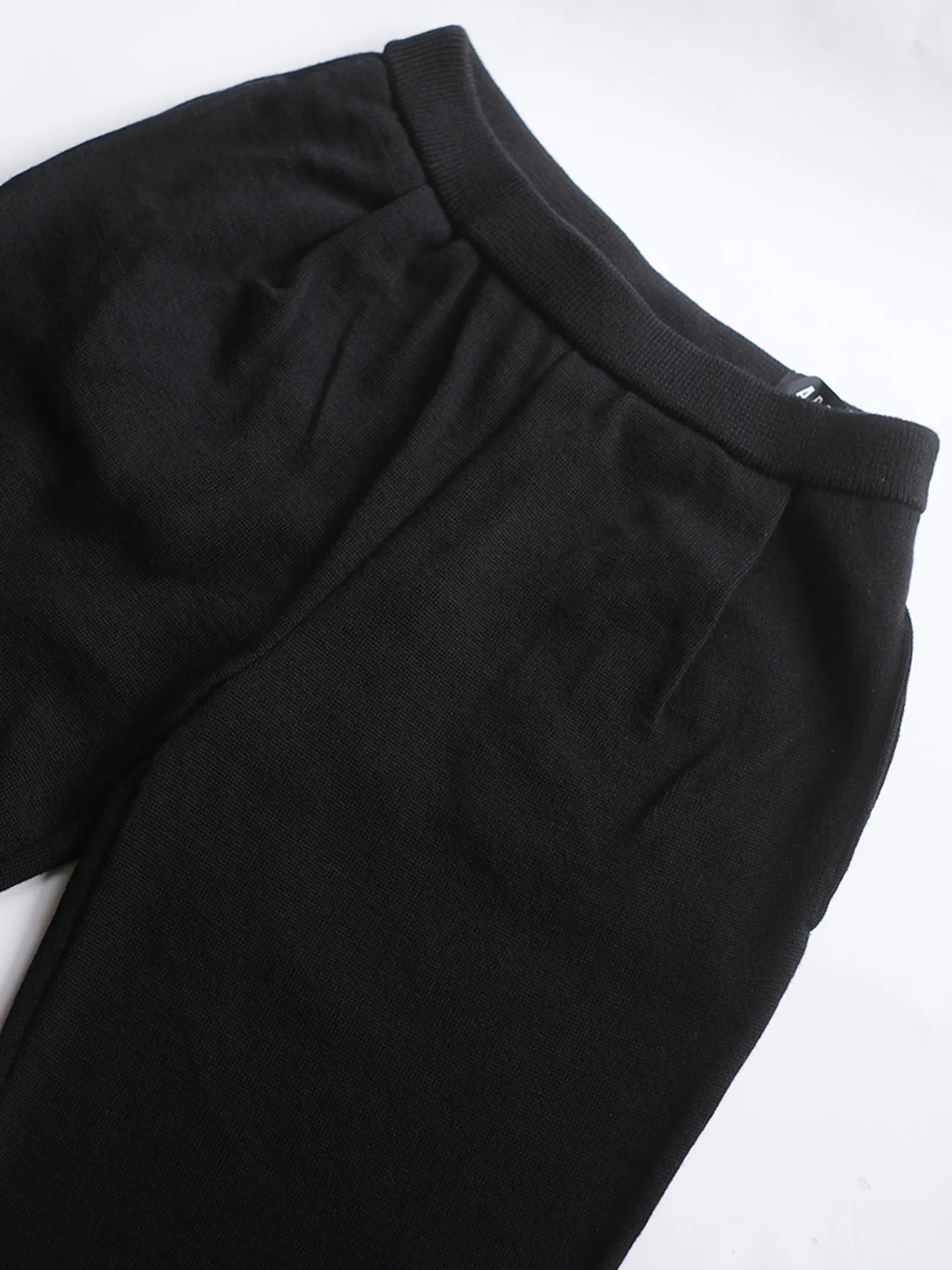 A.D.A.N "1TUCK WIDE KNIT PANTS"