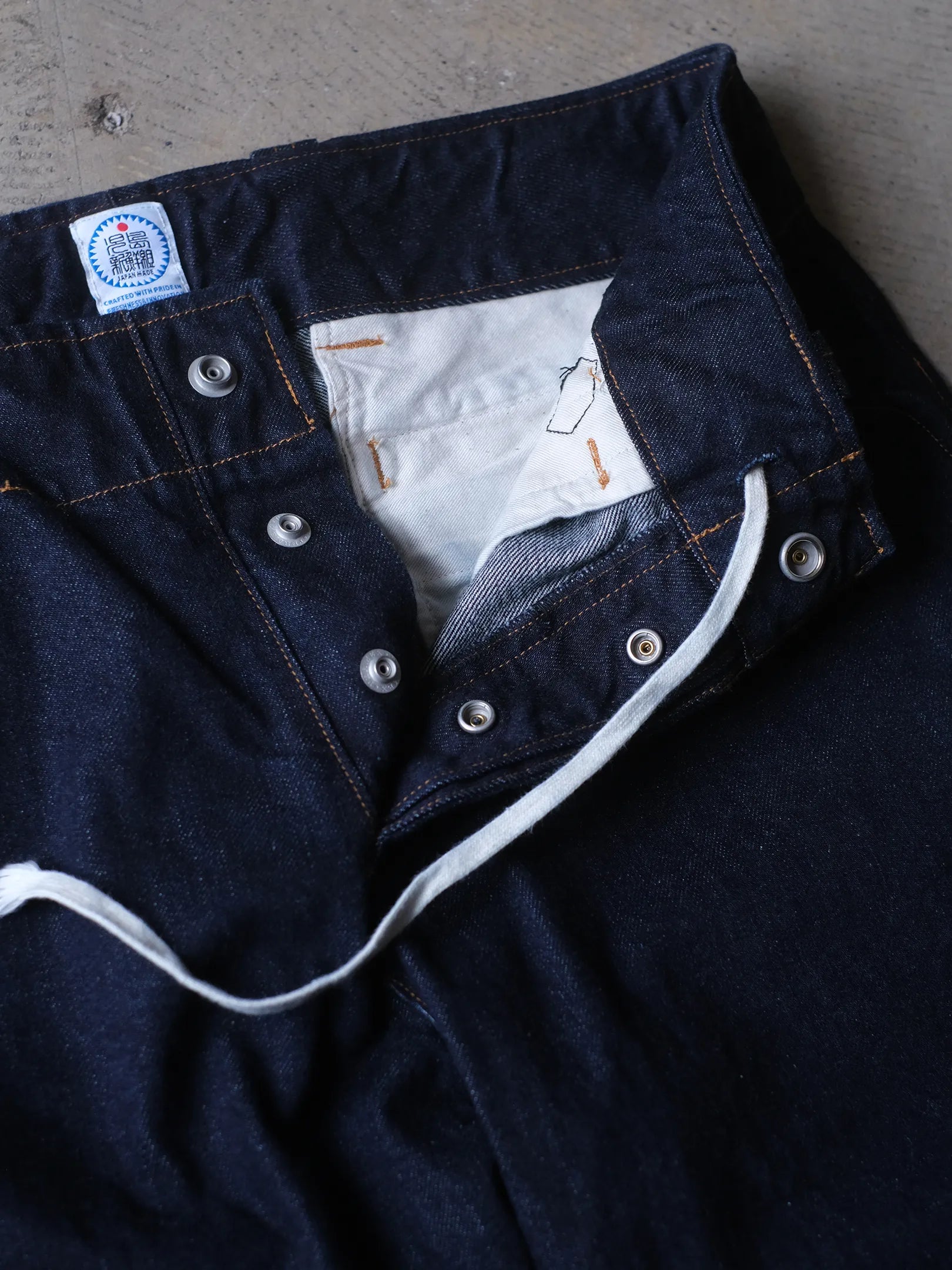 児島新鮮組  "ELEFANTENPHASEN / INDIGO DENIM"