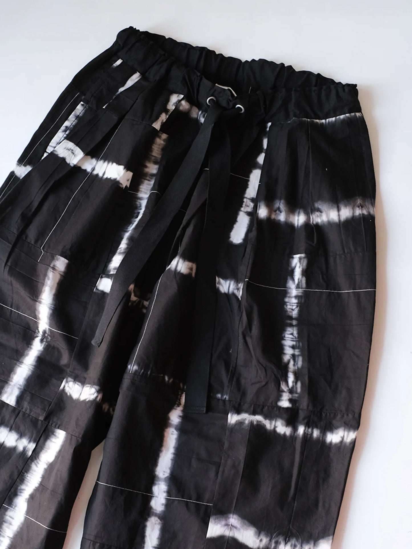 ARTE POVERA "スーピマローン絞り染め 2タックイージーパンツ"