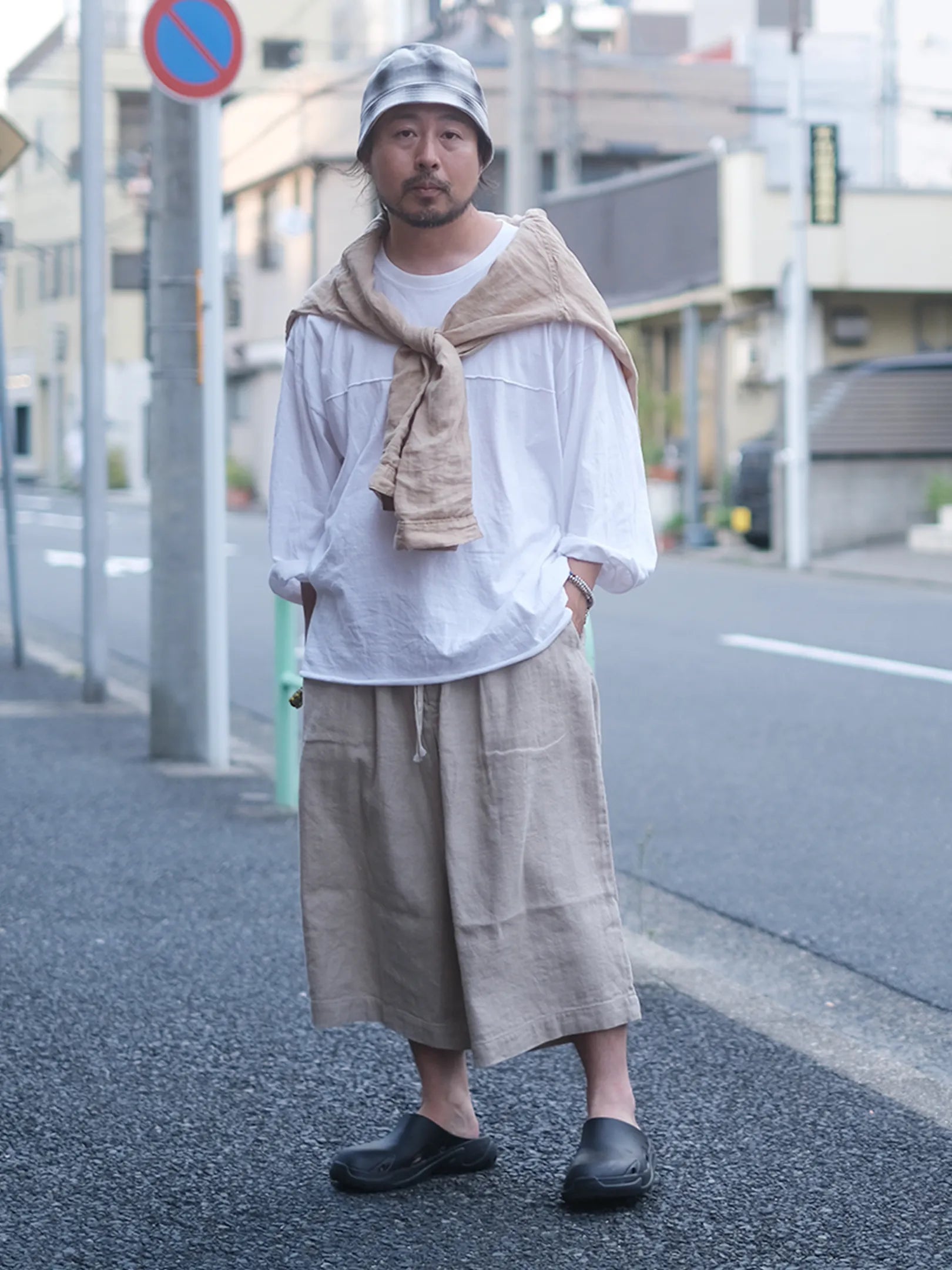 児島新鮮組  "BIG BULB SHORTS (BEIGE)"