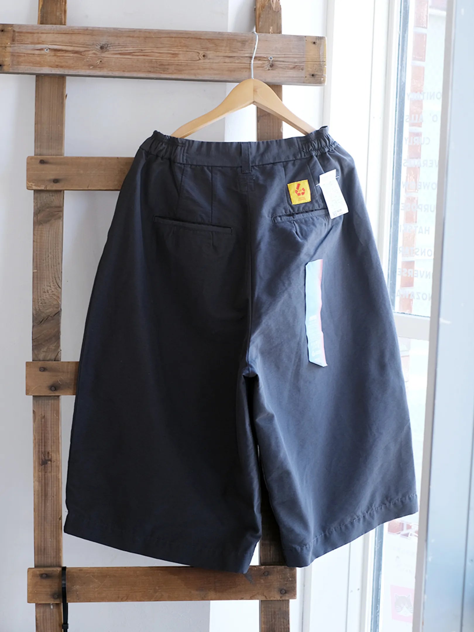 児島新鮮組  "BIG BULB (GRAY COTTON/NYLON)"