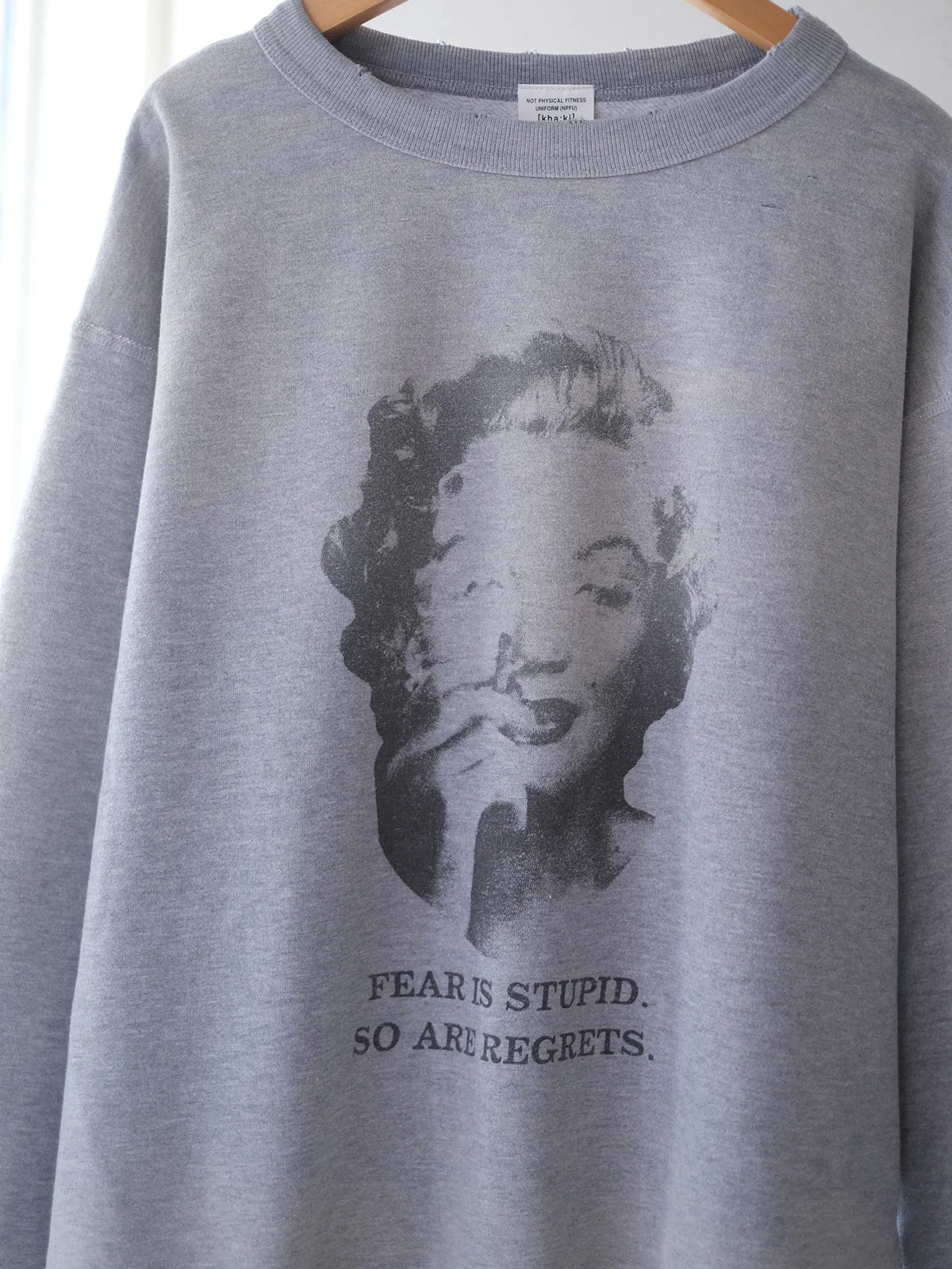 Kha:ki "DAMAGE SWEAT SHIRT -My MUSE-(2colors)"