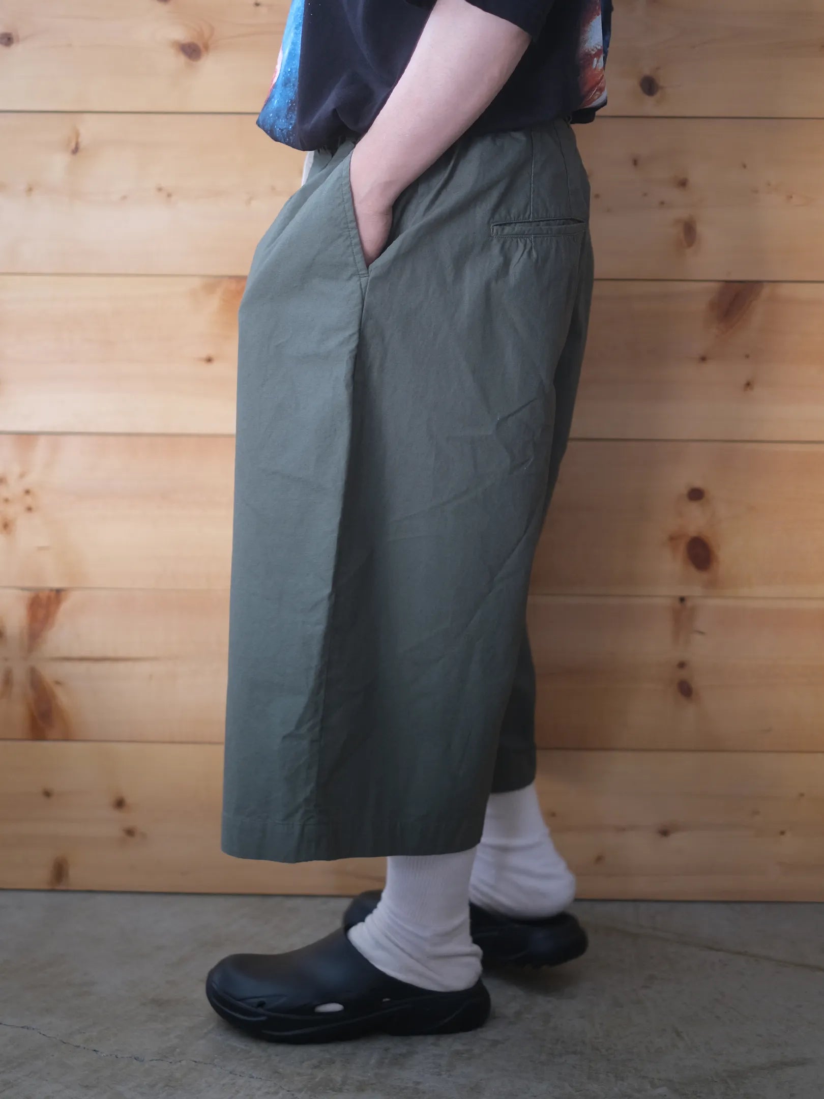 児島新鮮組  "BIG BULB SHORTS (GREEN)"