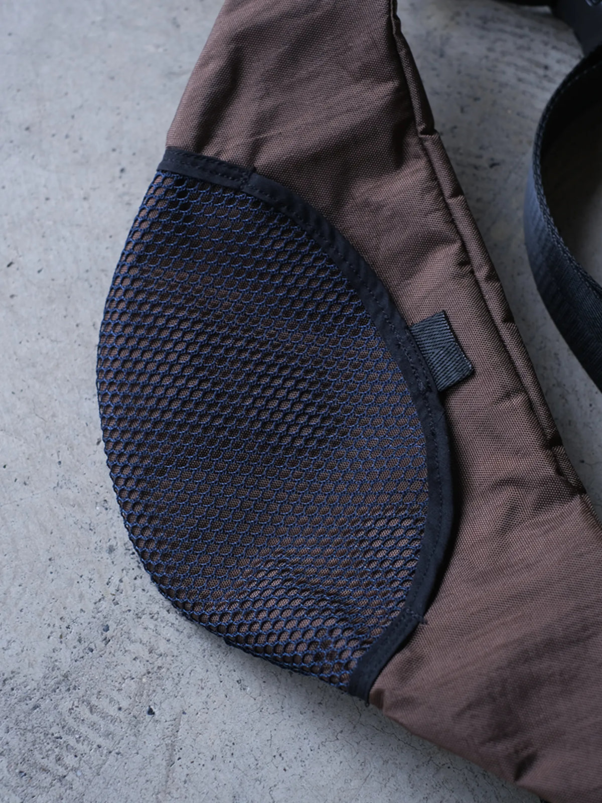 if space "Waist Mini Pack – Mix fabrics Navy×Brown×Black"