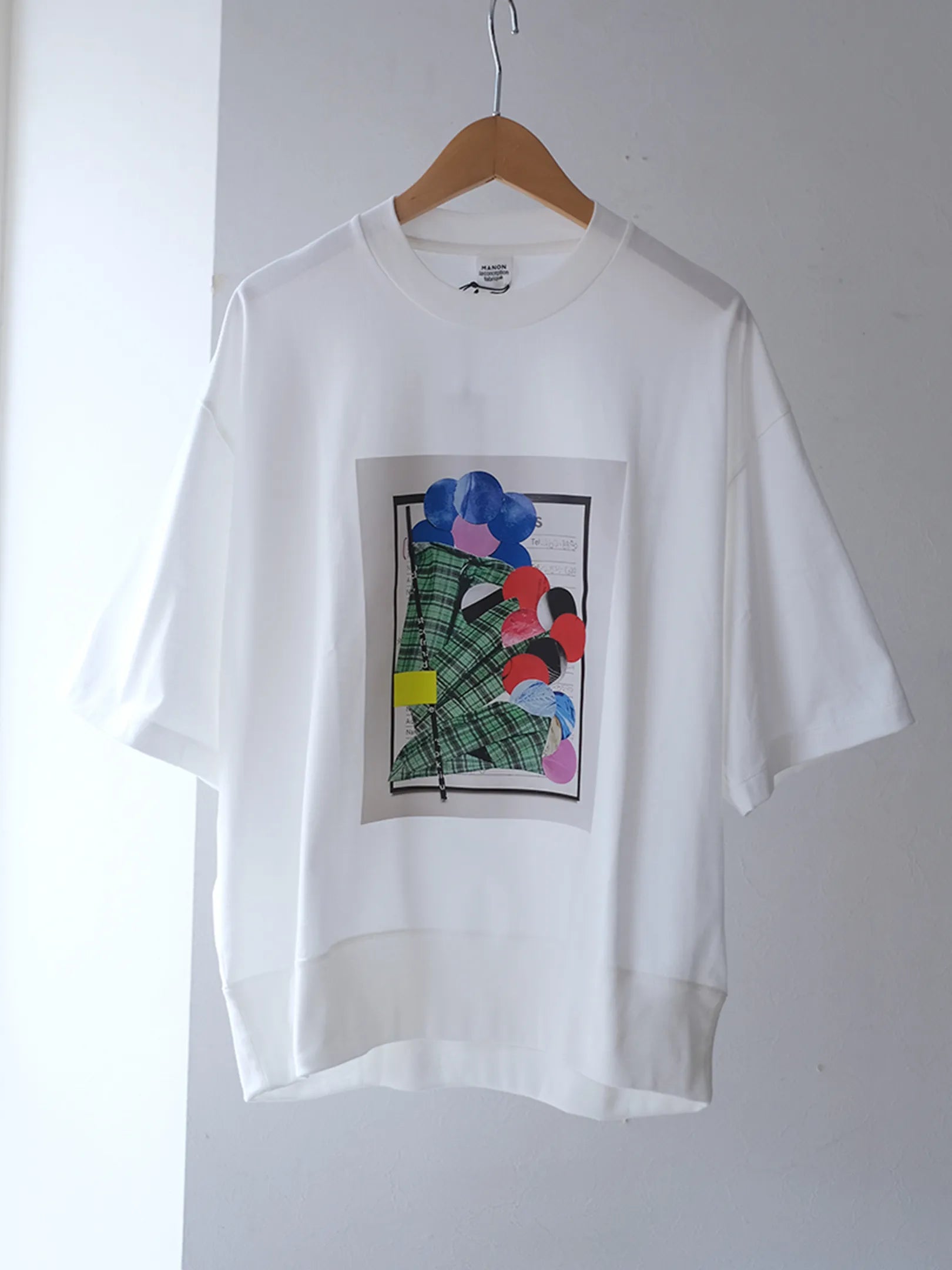 manon "BOUQUET PRINT TEE"(2colors)