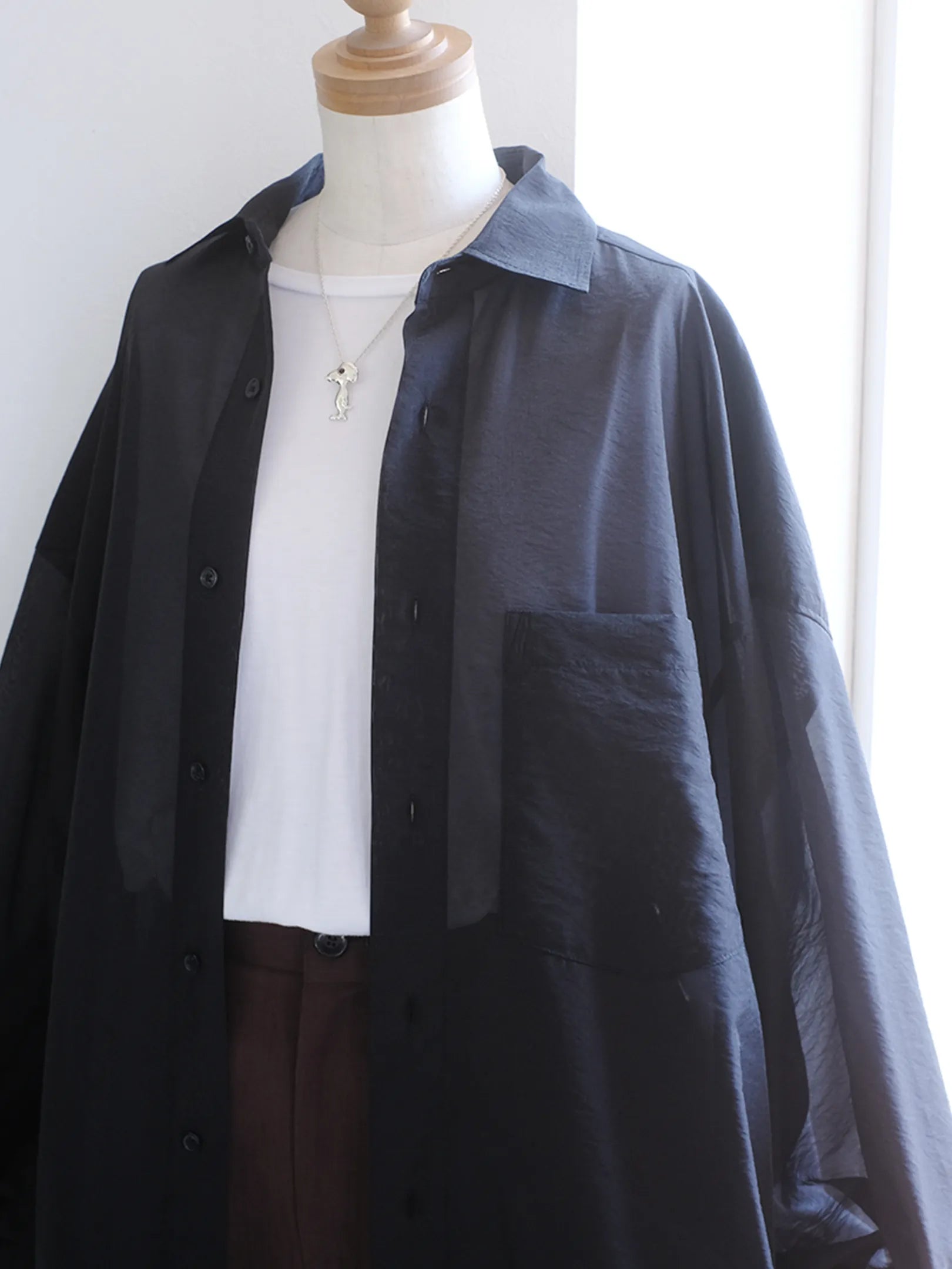manon "ORGANDY SHEER BIG SHT JKT(2colors)"