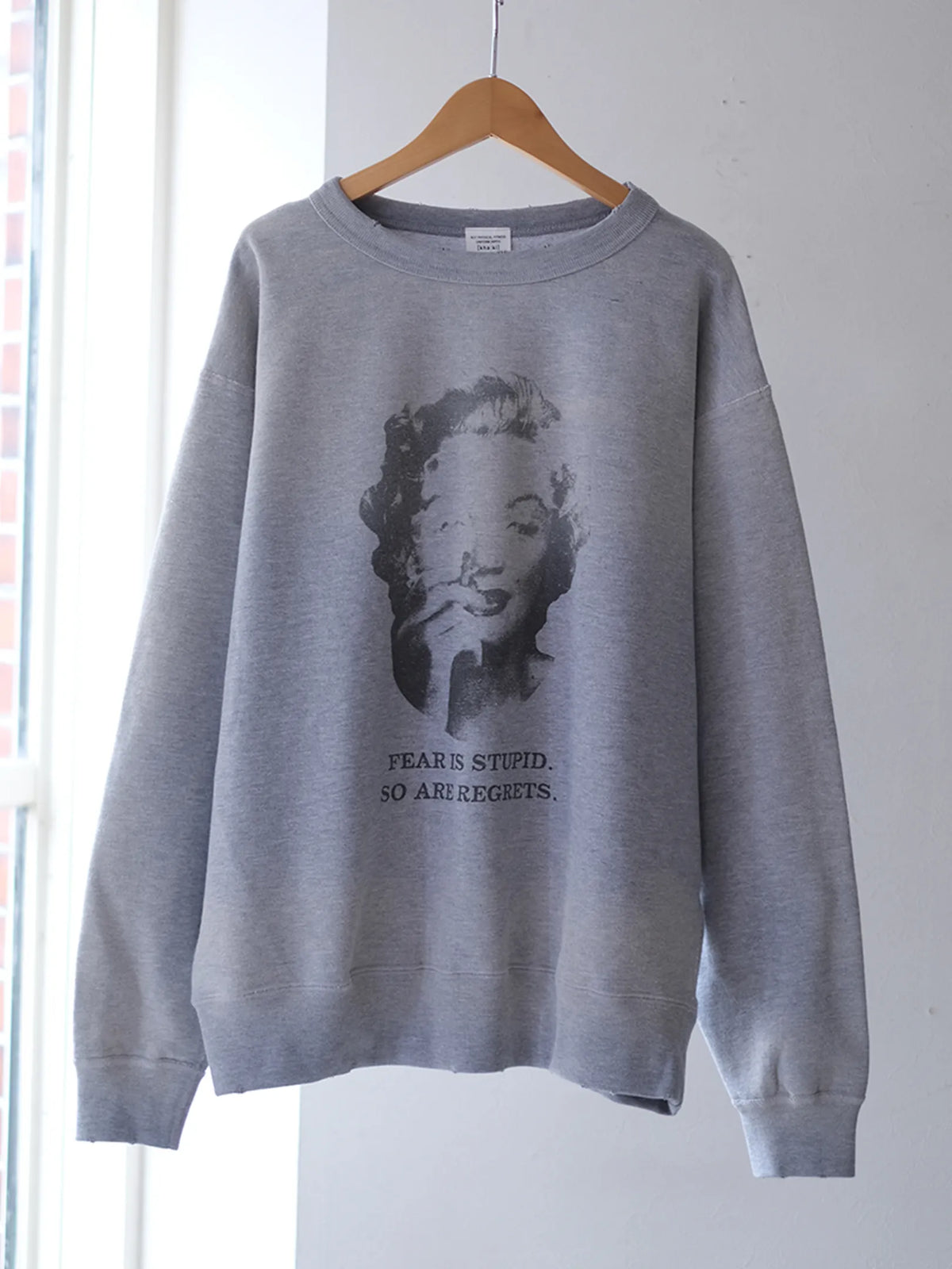 Kha:ki "DAMAGE SWEAT SHIRT -My MUSE-(2colors)"